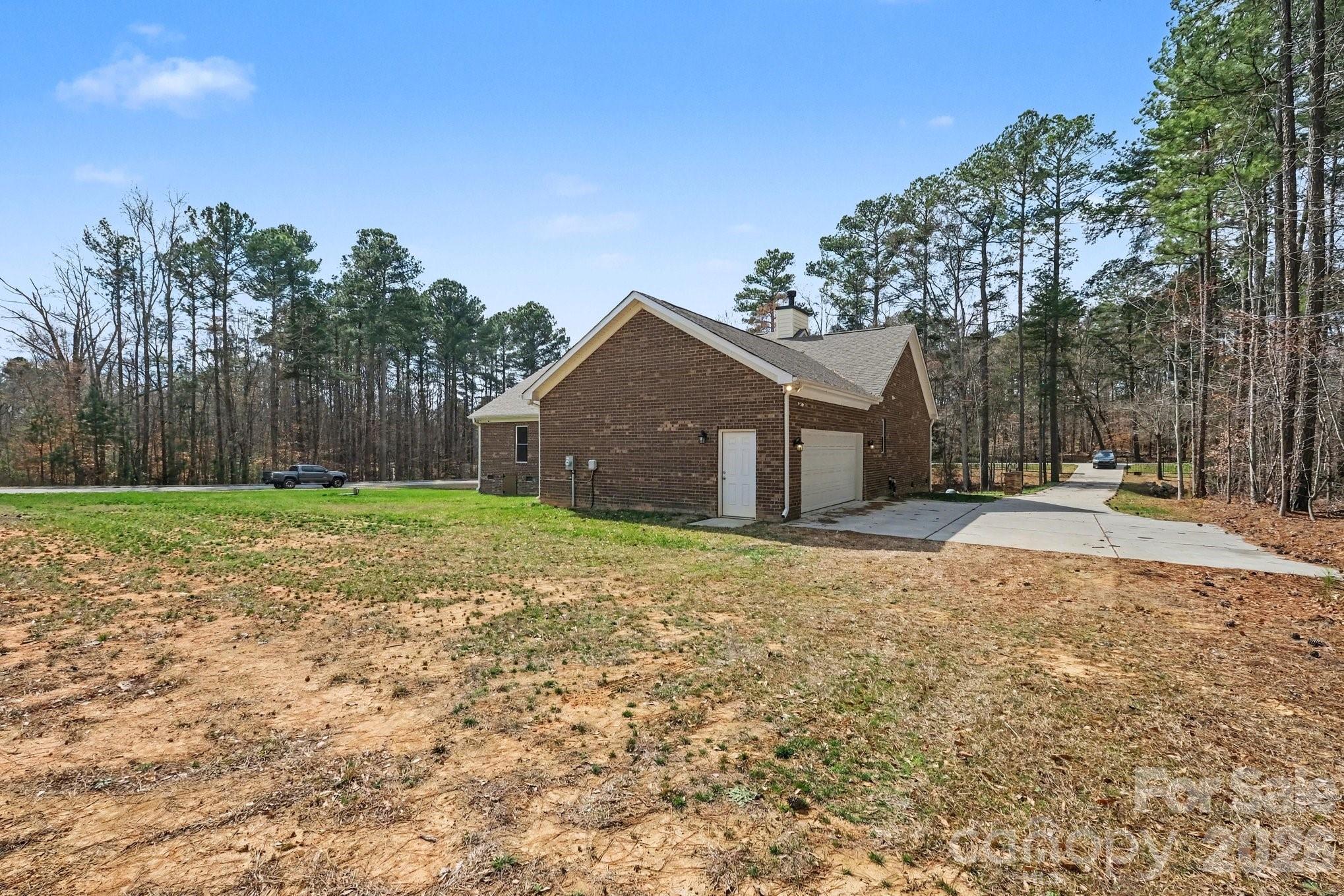 175 Cox Lake Road — Stanley