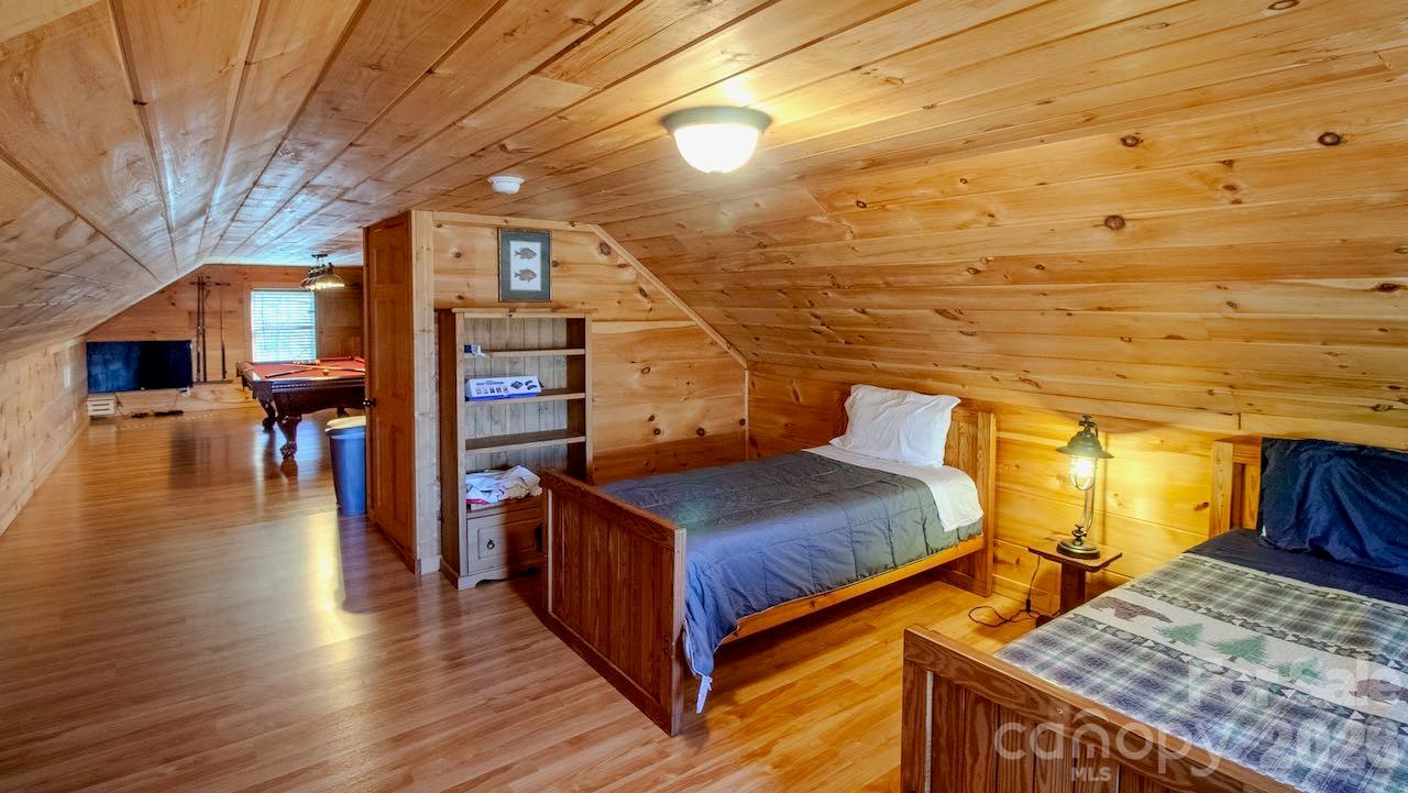187 Gardeners Cove — Whittier
