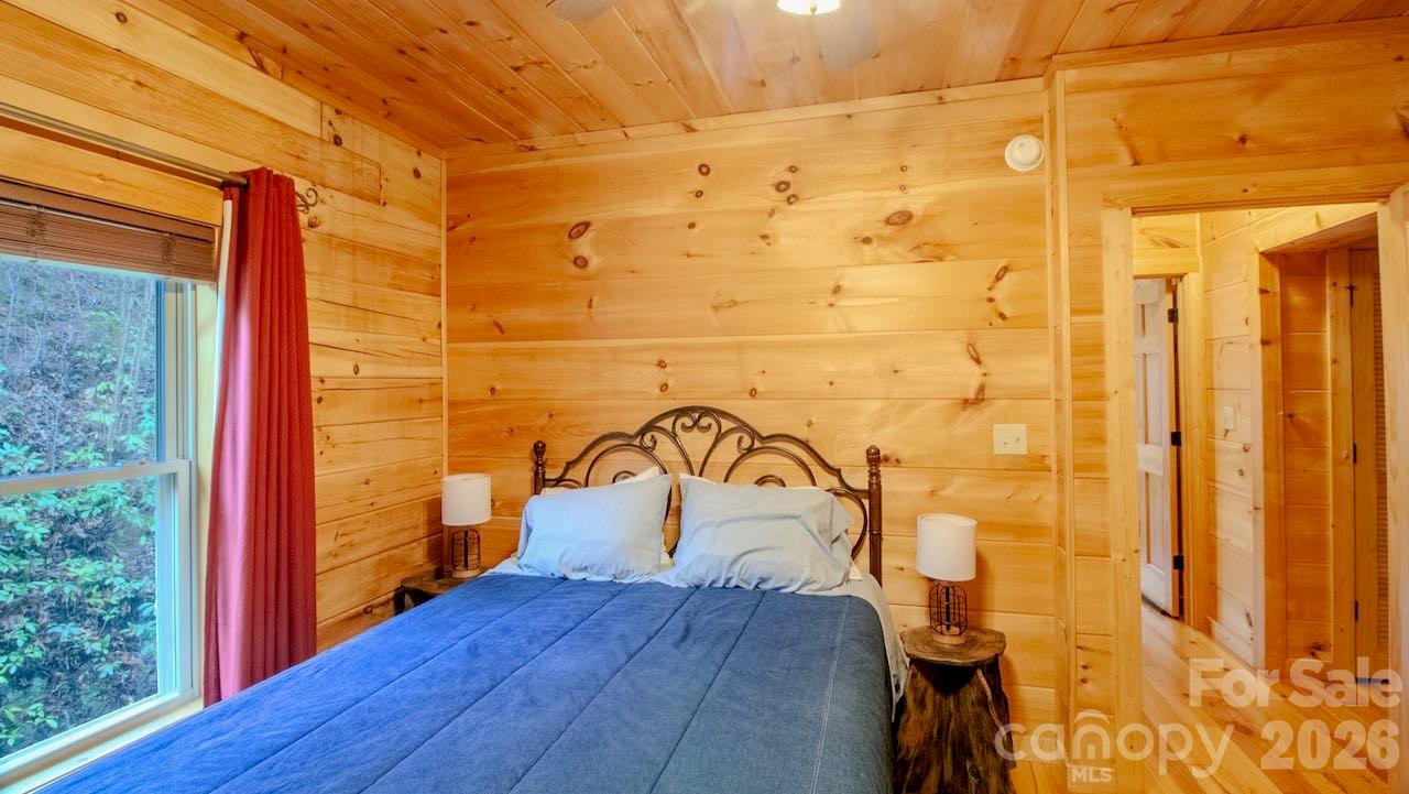 187 Gardeners Cove — Whittier