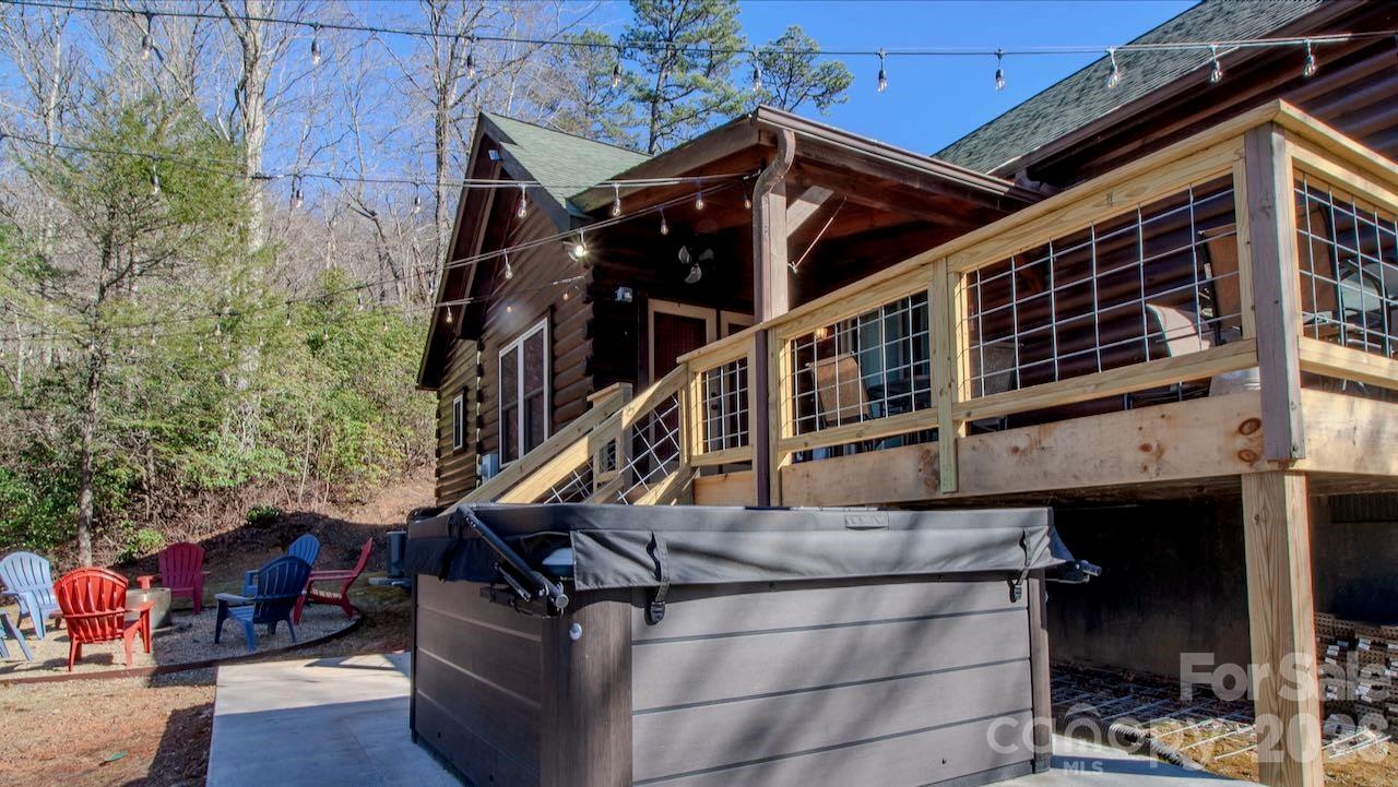187 Gardeners Cove — Whittier