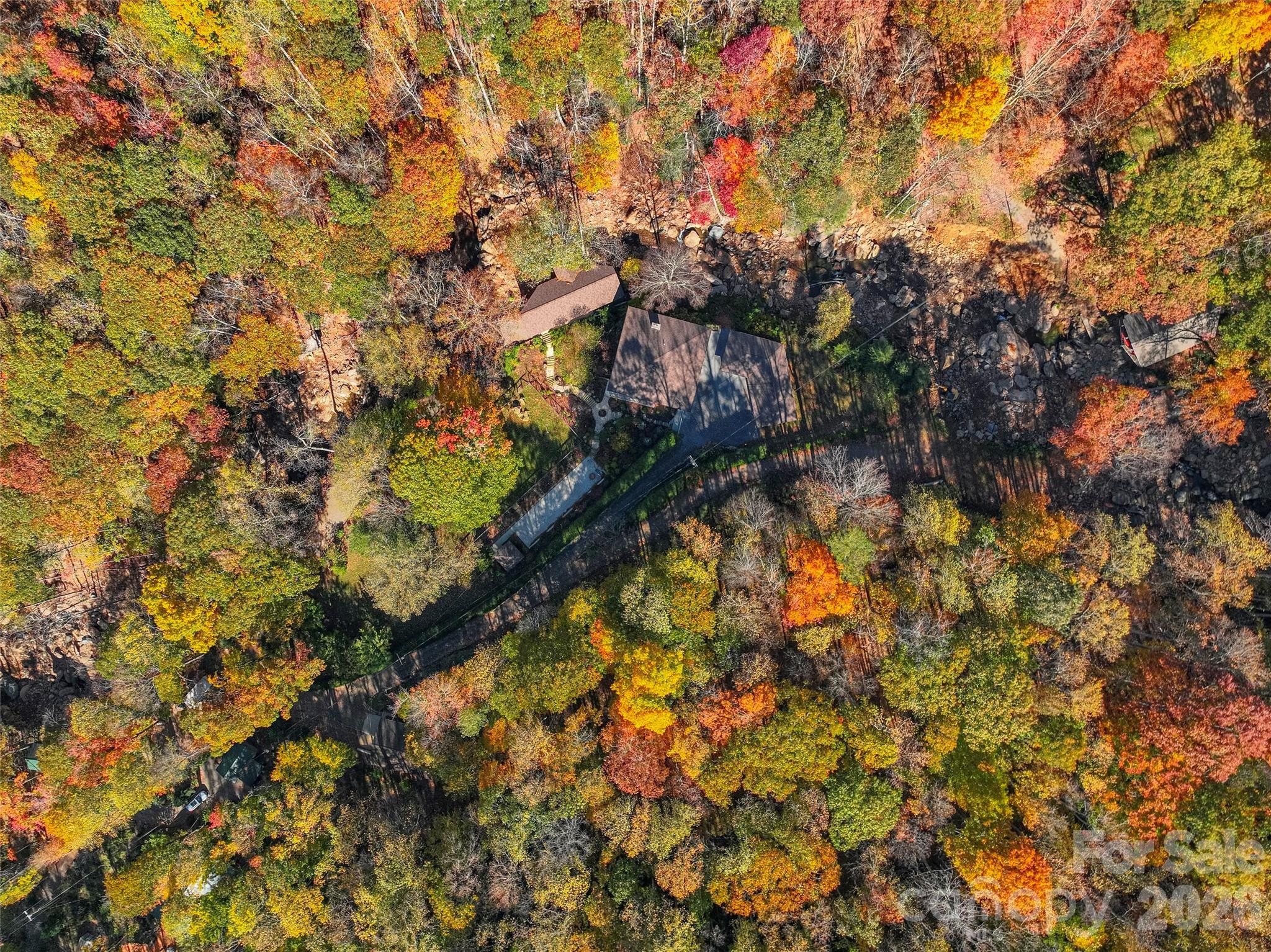 191 N Fork Road — Burnsville