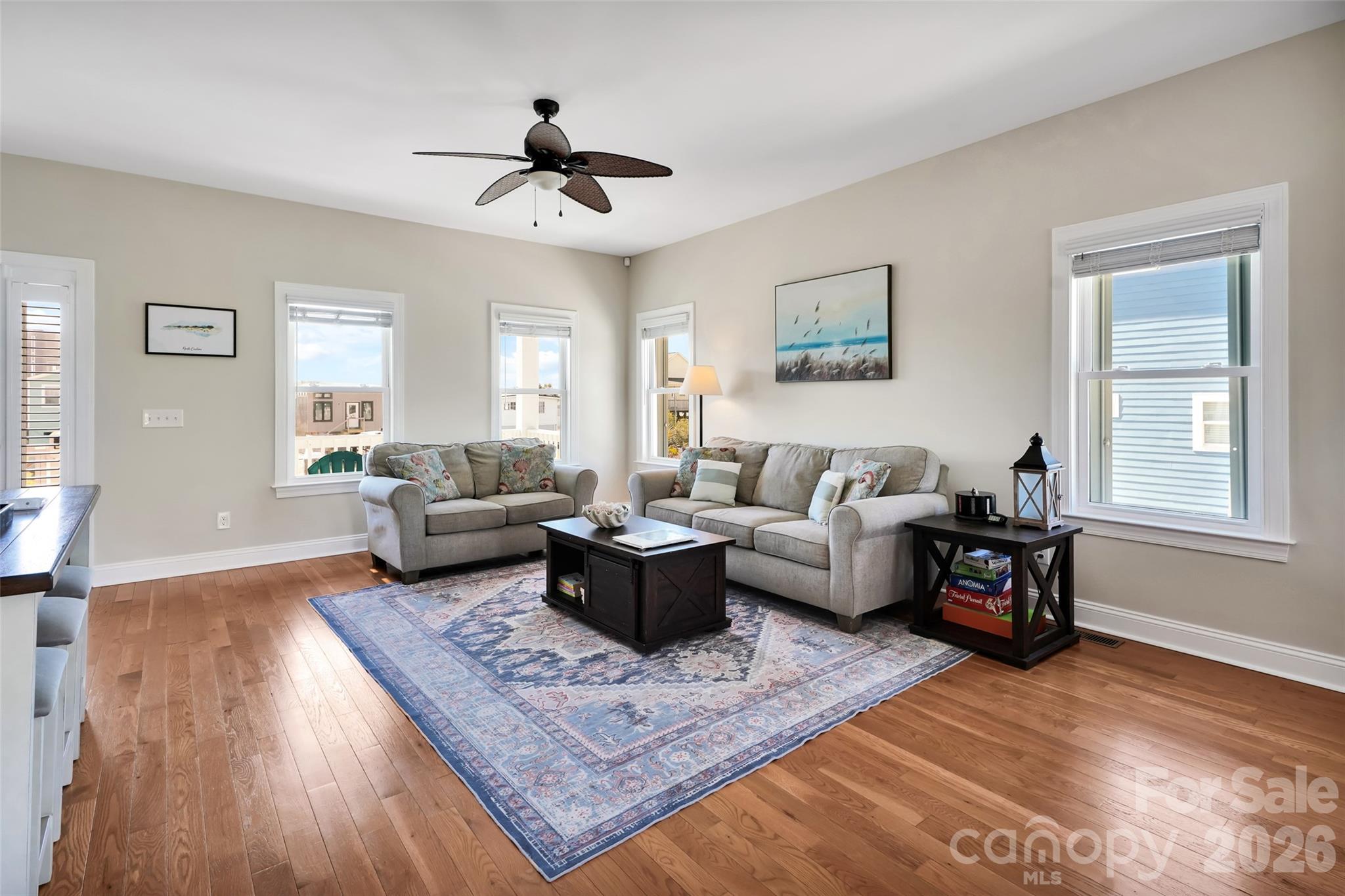 1018 W Dolphin Drive W — Oak Island