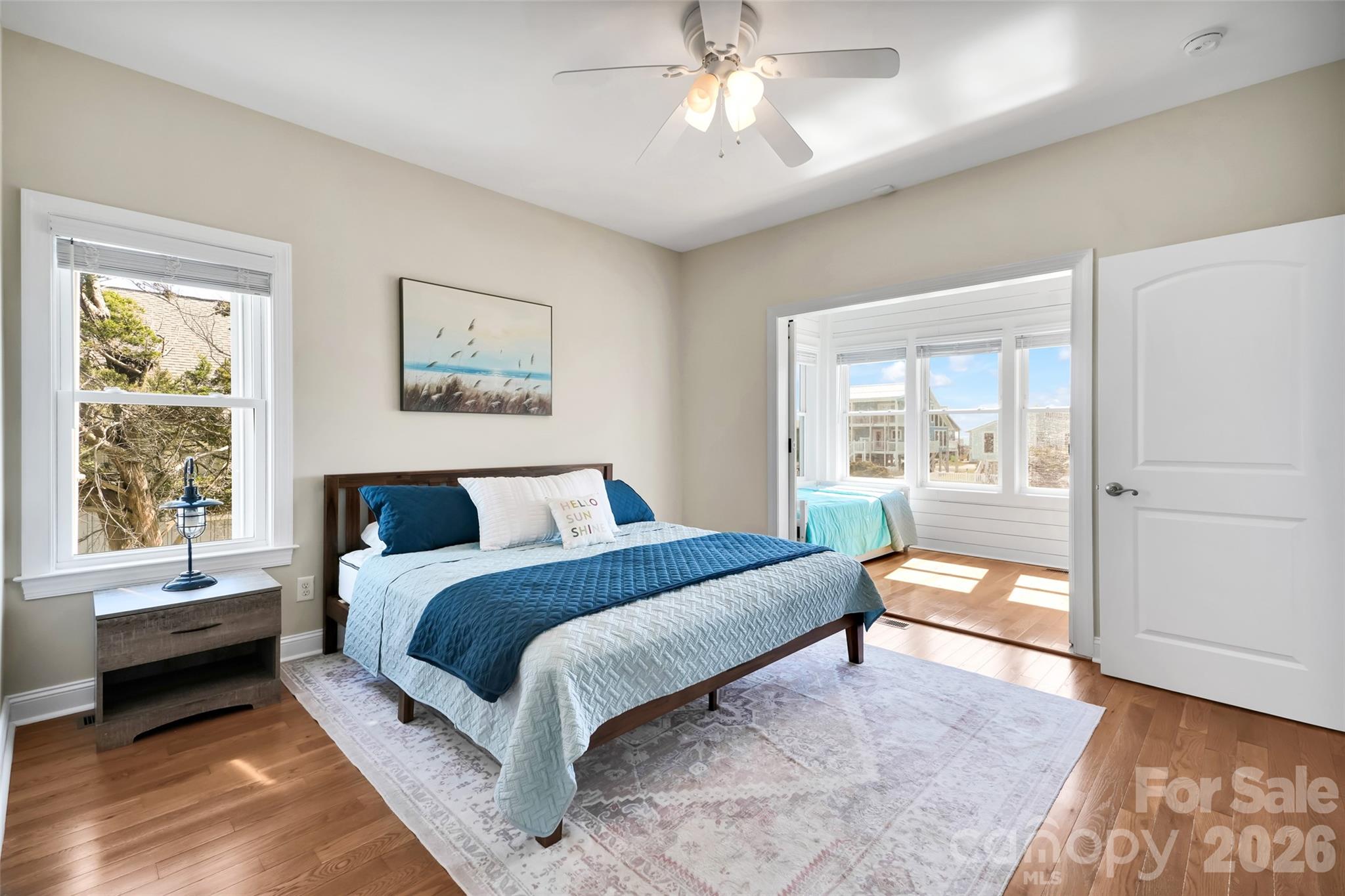 1018 W Dolphin Drive W — Oak Island