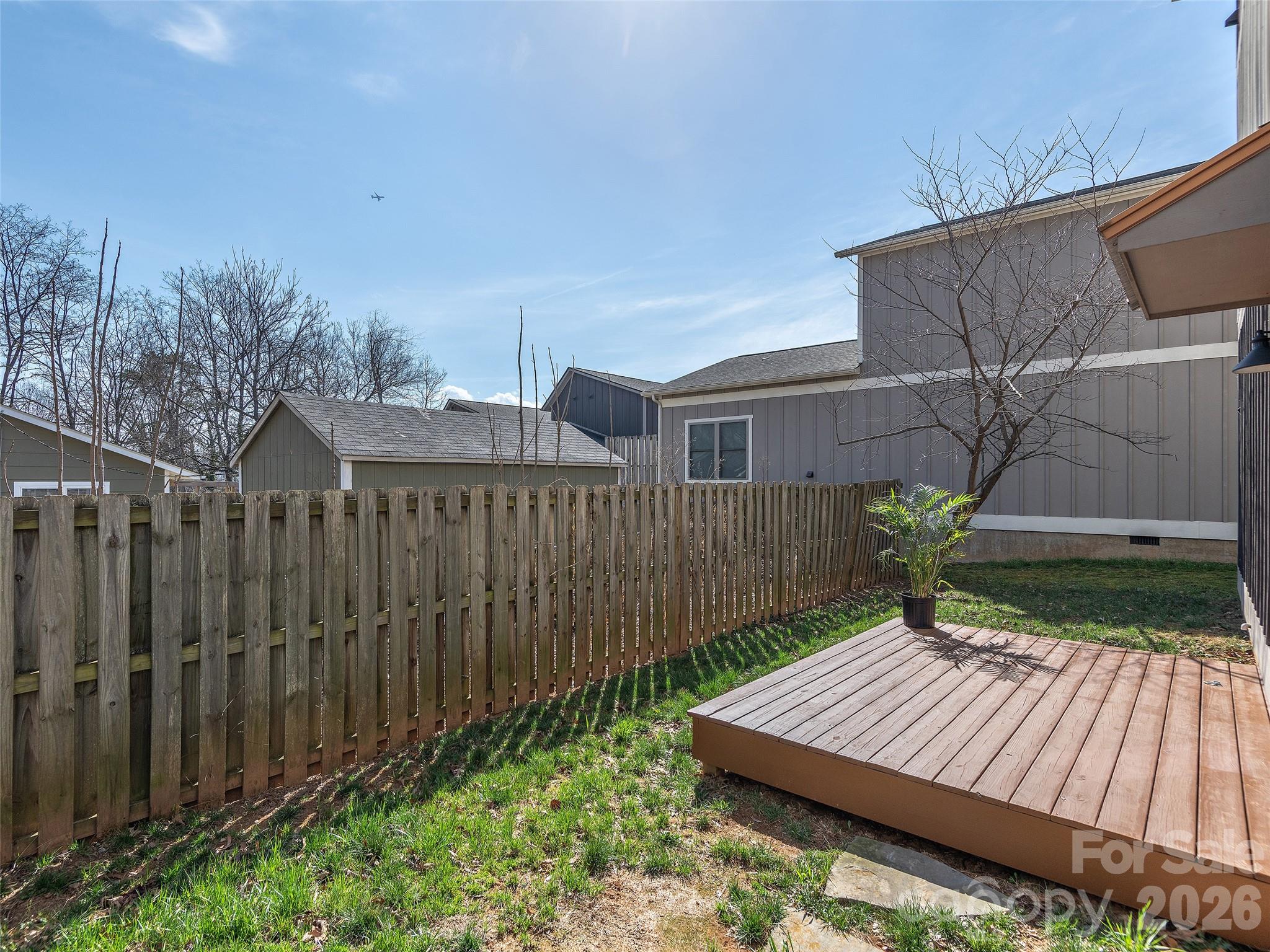 4 Grinnell Street — Asheville