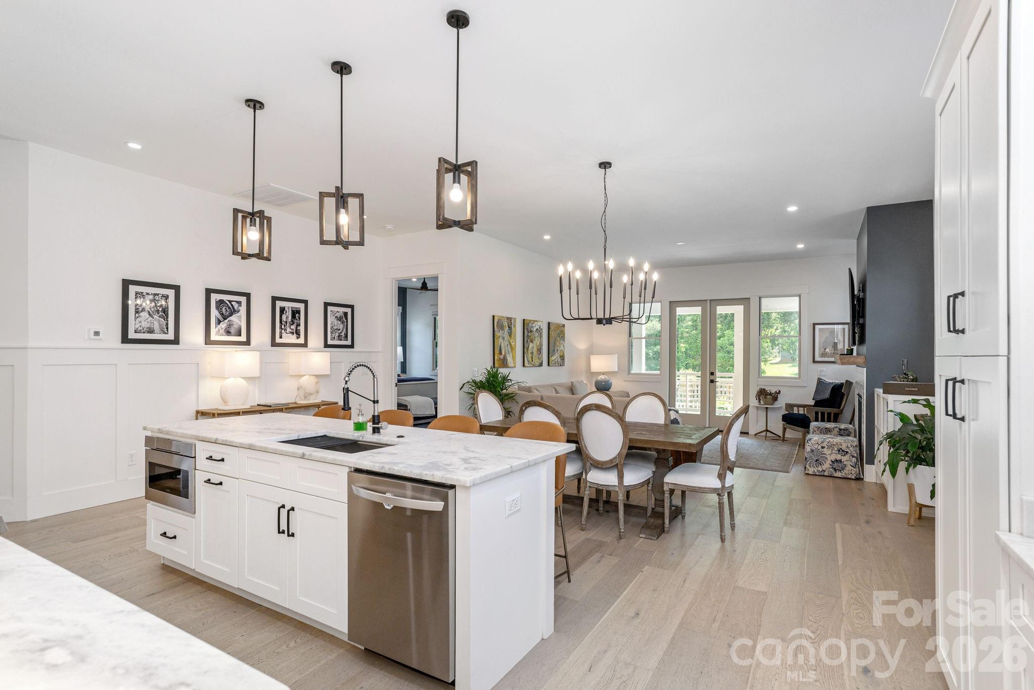 40 Hidden Pond Lane — Brevard