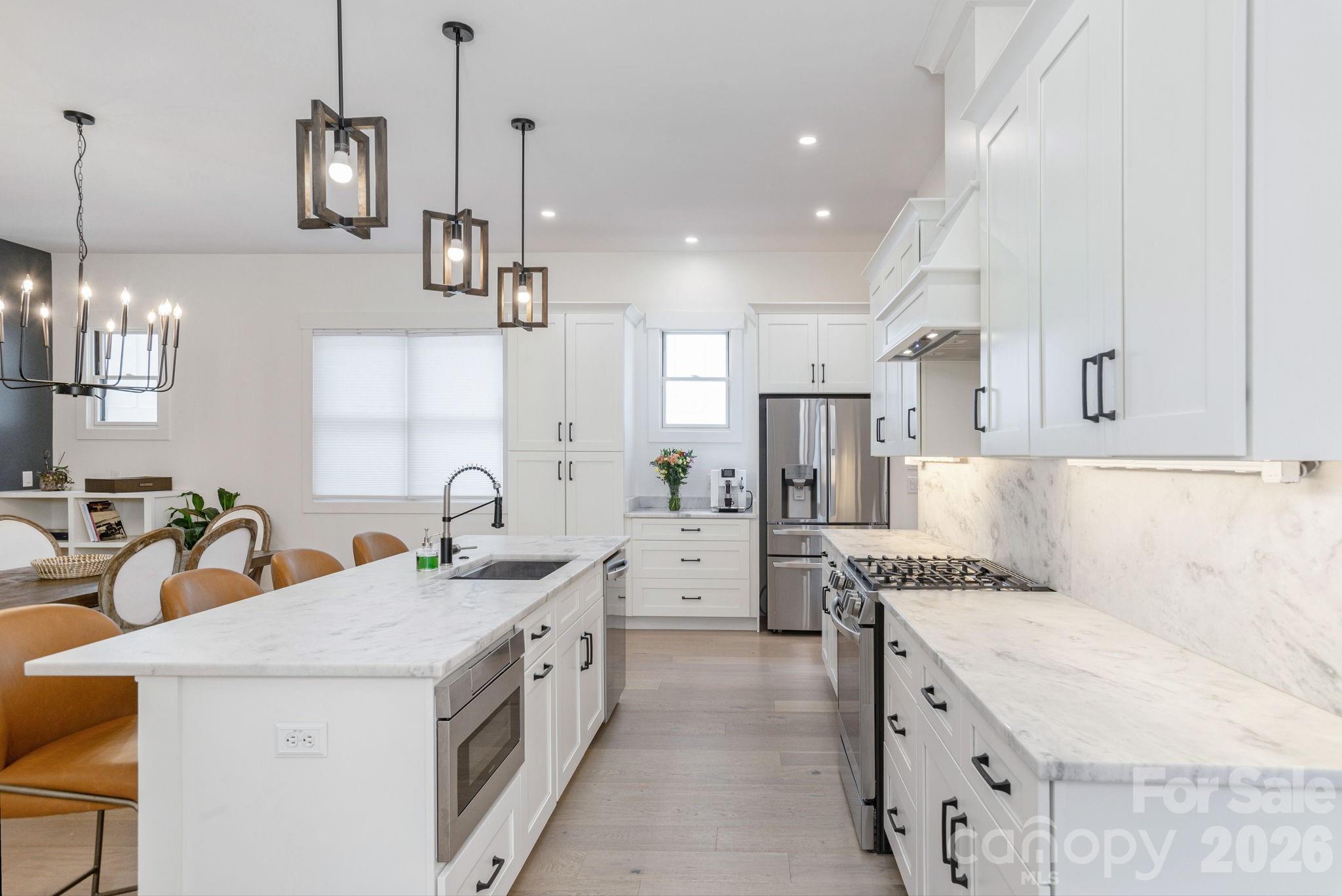 40 Hidden Pond Lane — Brevard