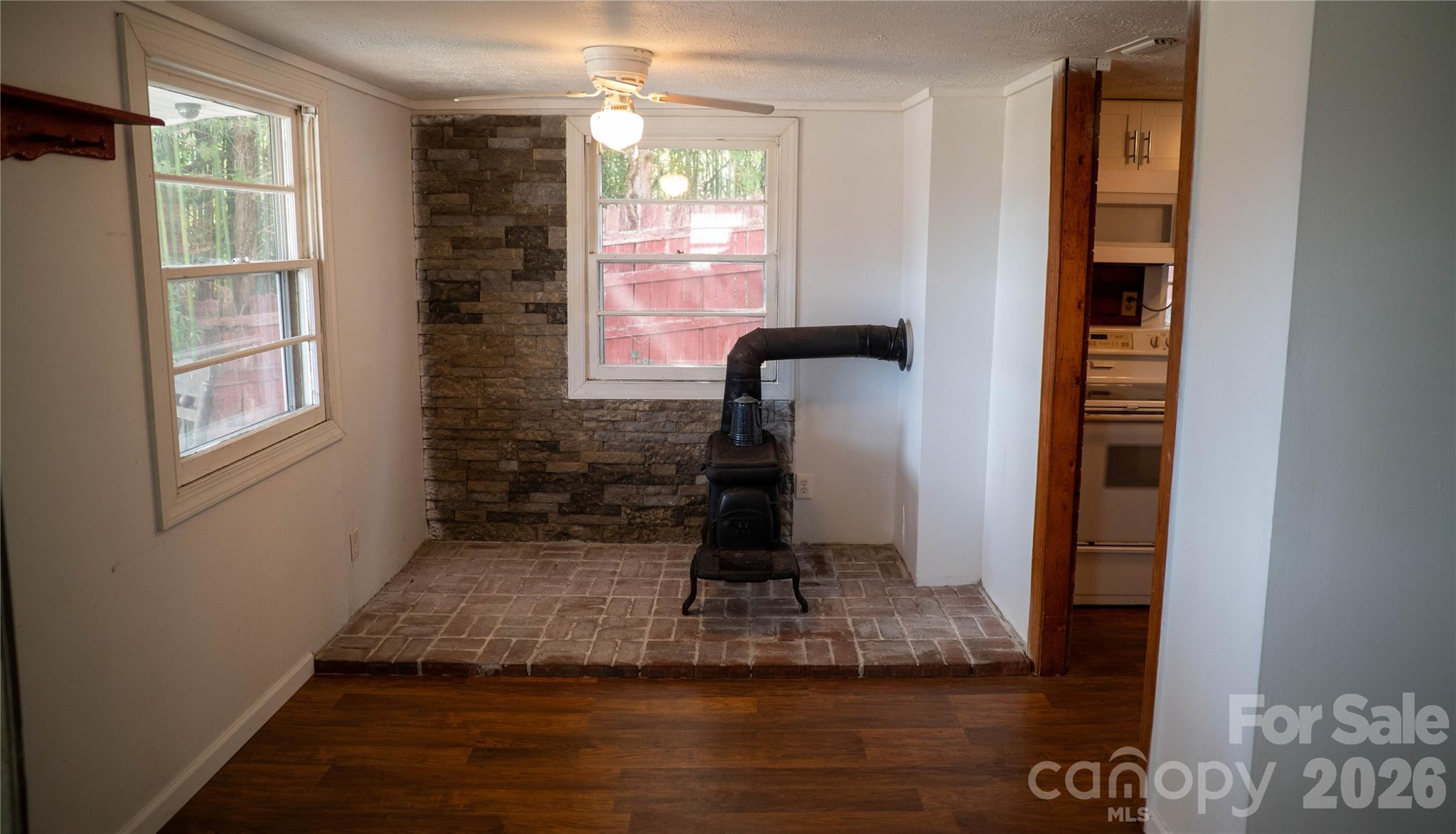 813 Severt Circle NE — Lenoir