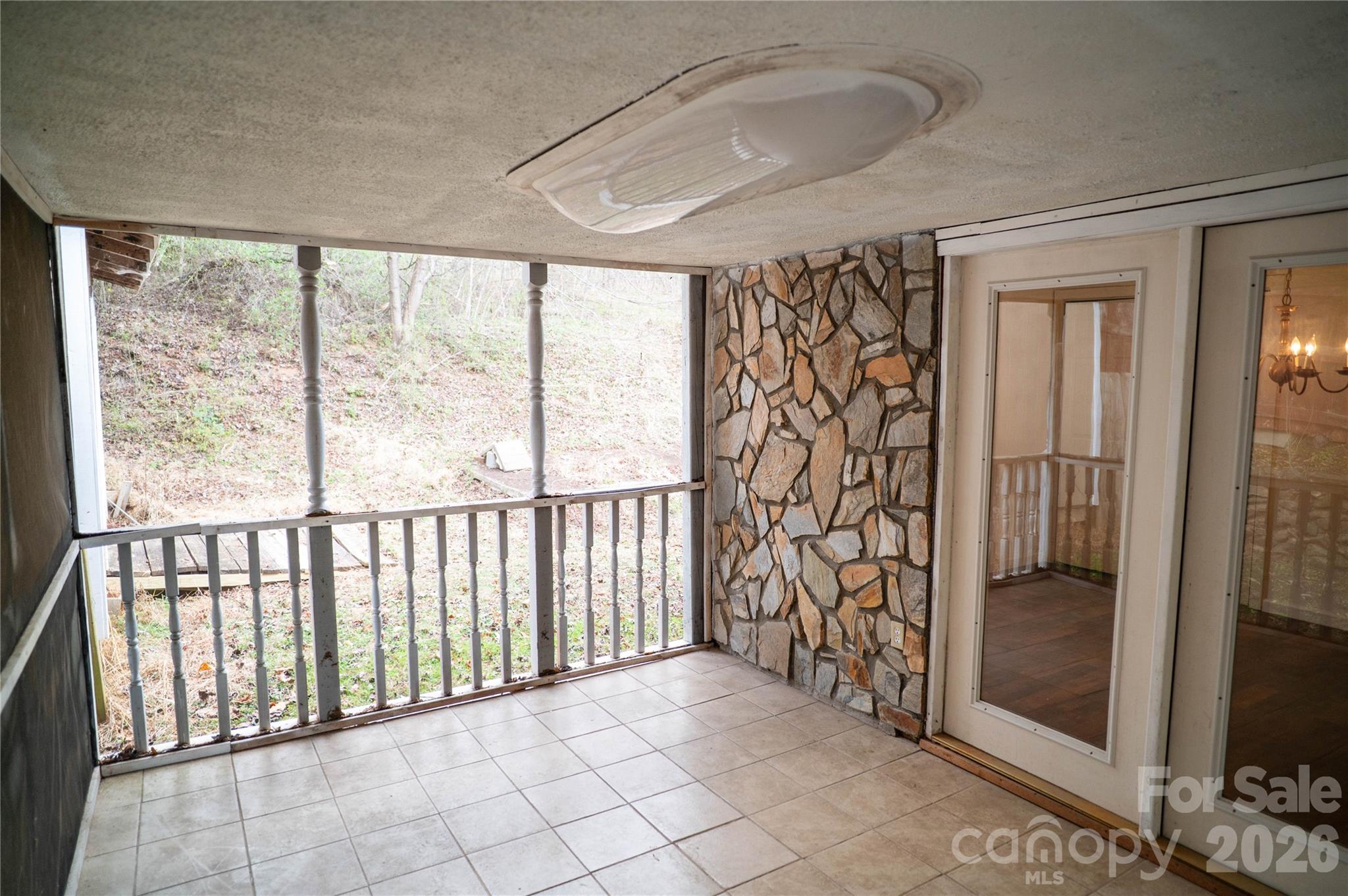 813 Severt Circle NE — Lenoir
