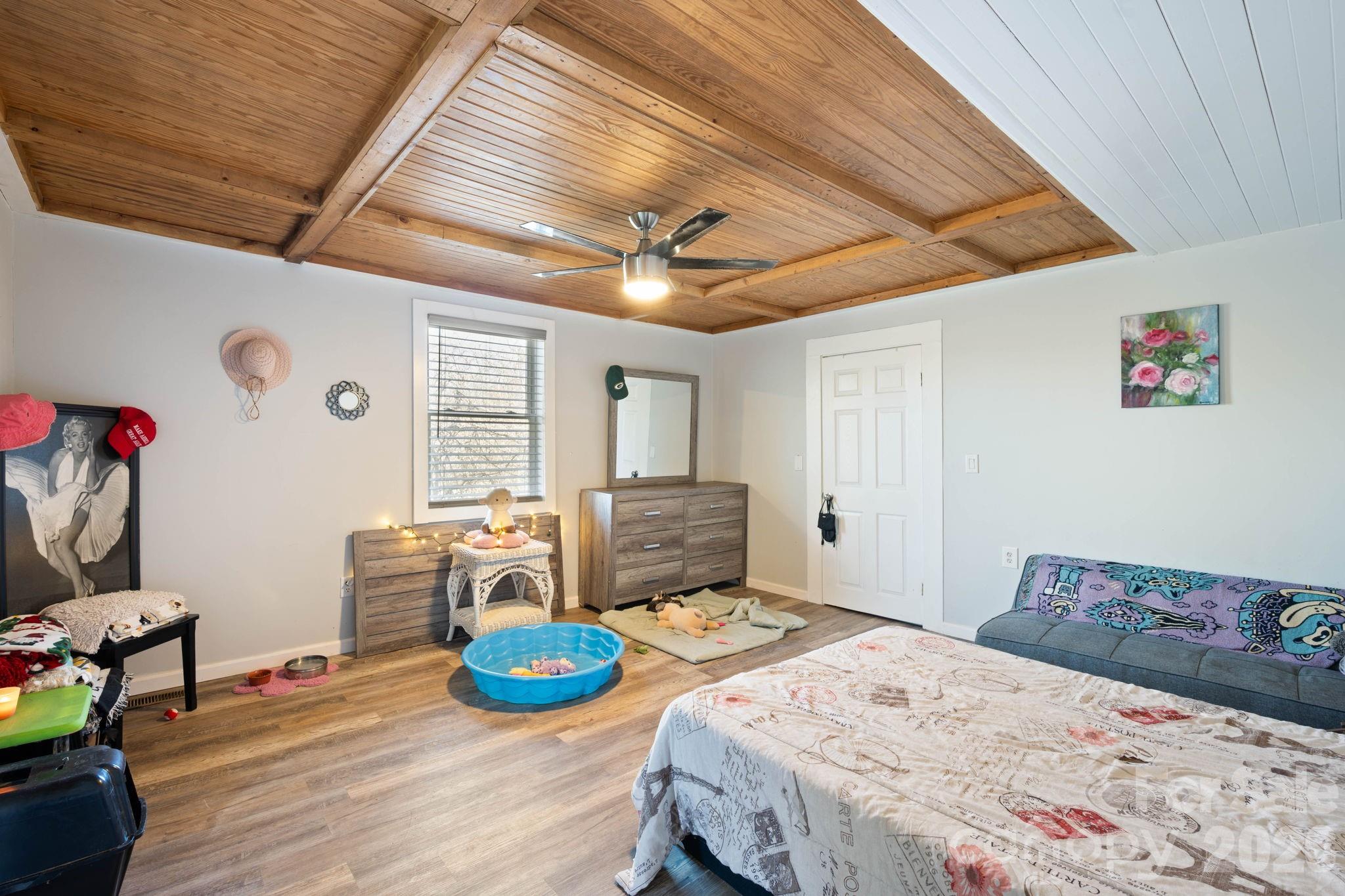 192 Spencer Street — Ellenboro