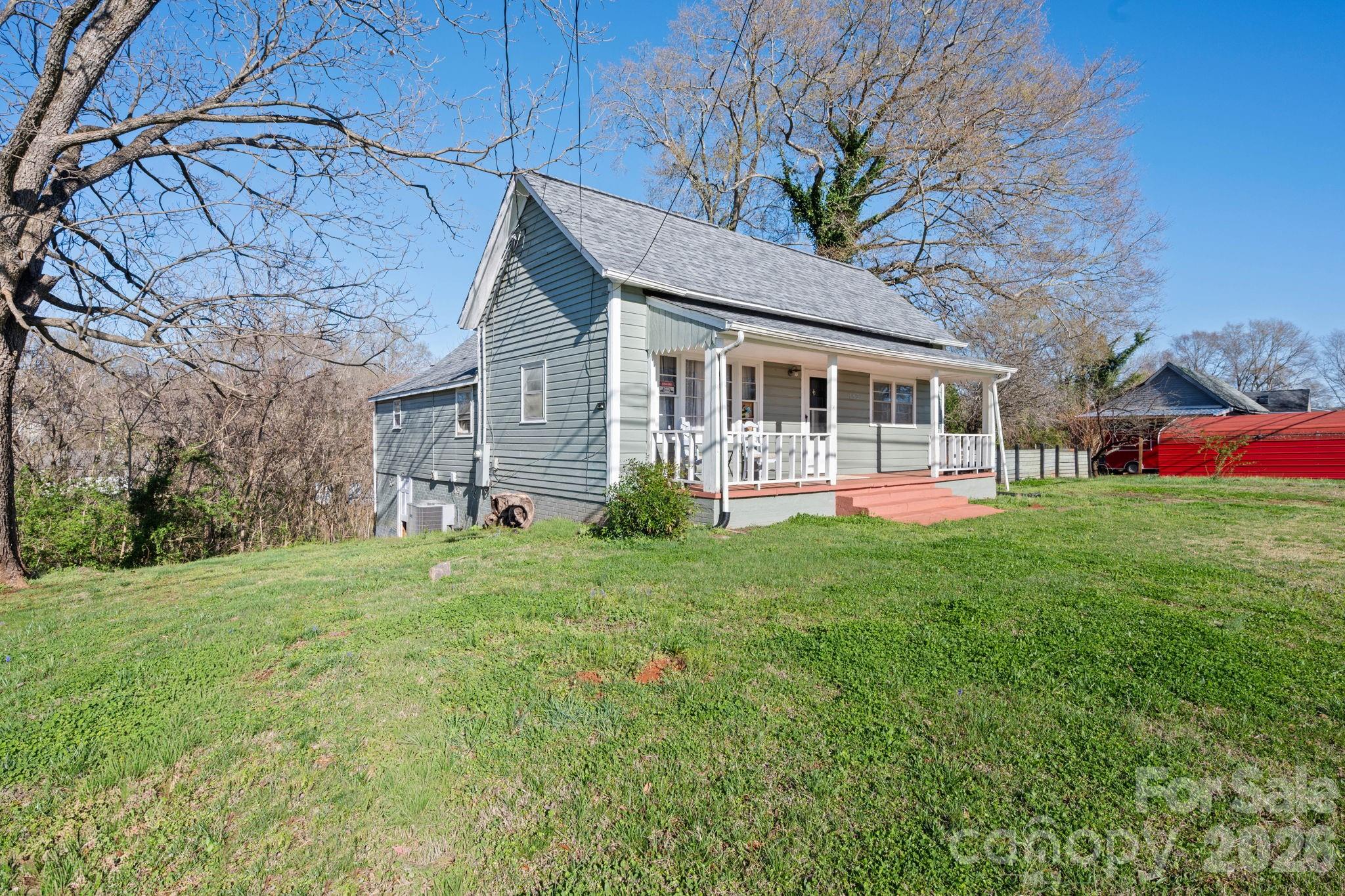 192 Spencer Street — Ellenboro