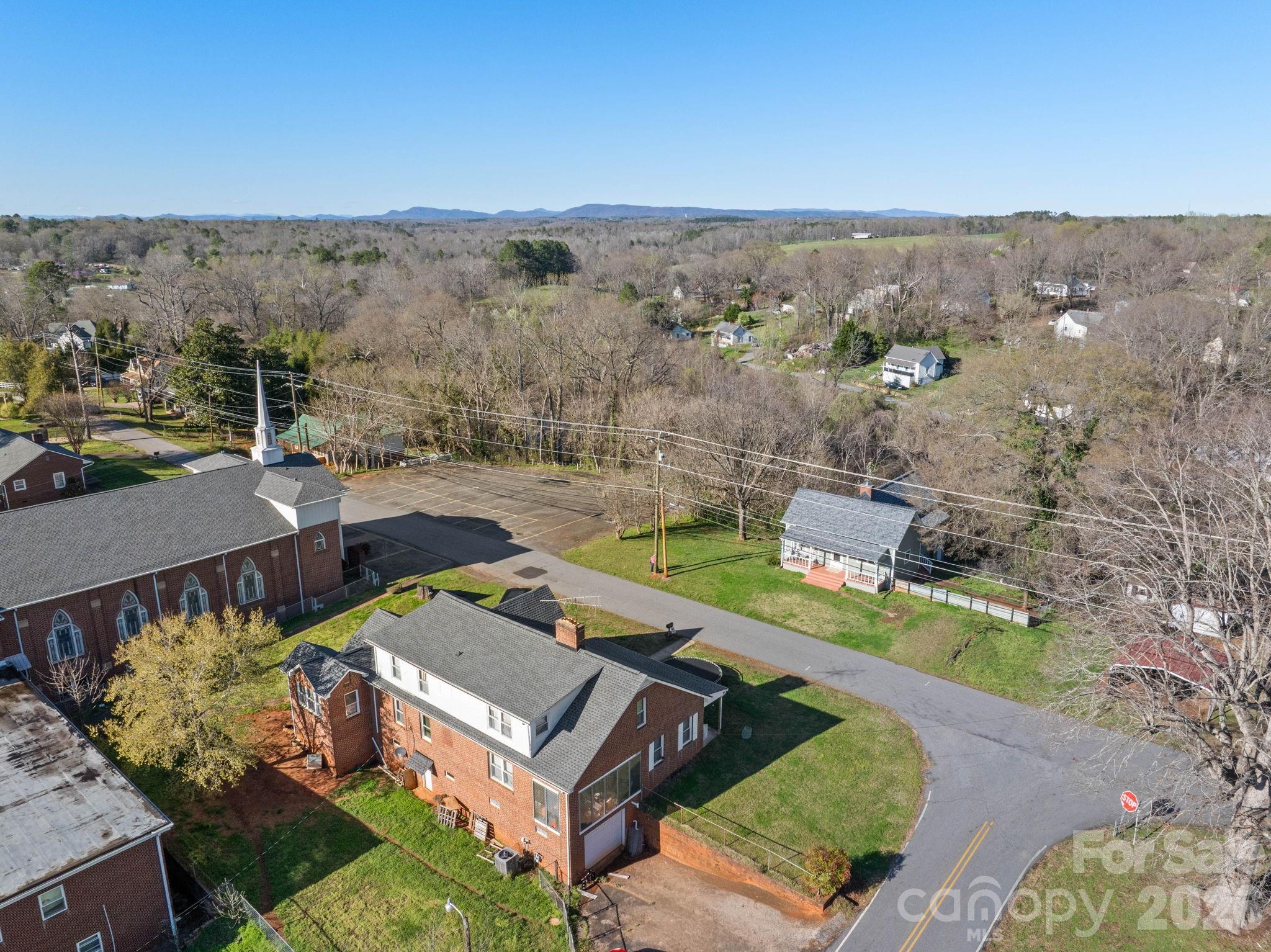 192 Spencer Street — Ellenboro