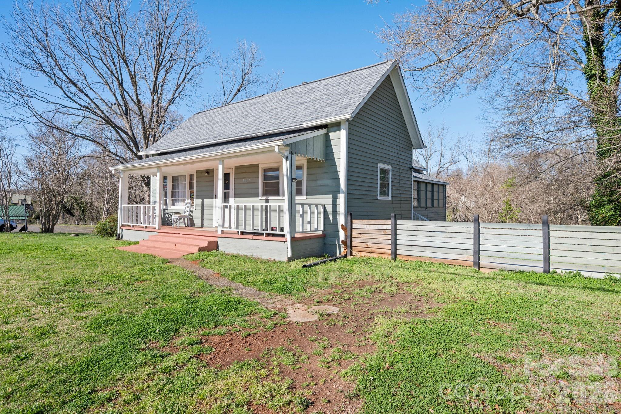 192 Spencer Street — Ellenboro
