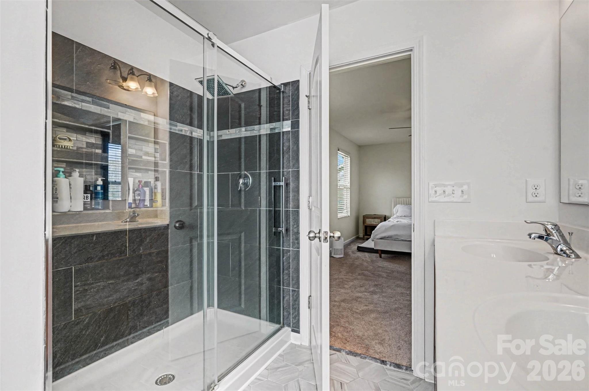 2419 Impatien Drive — Charlotte