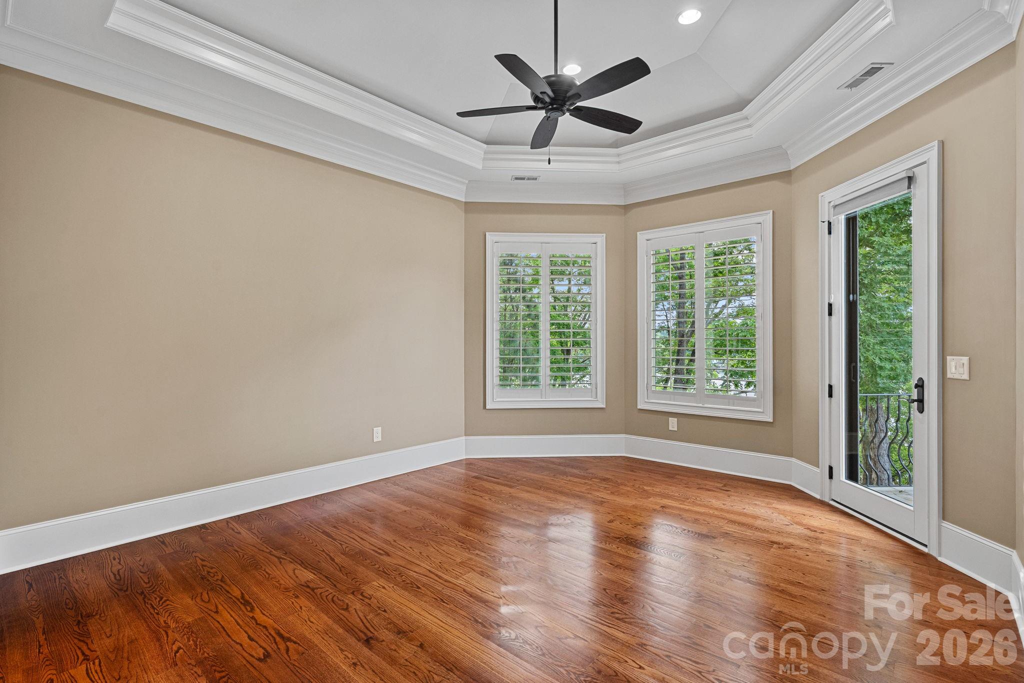 3225 Lake Pointe Drive — Belmont