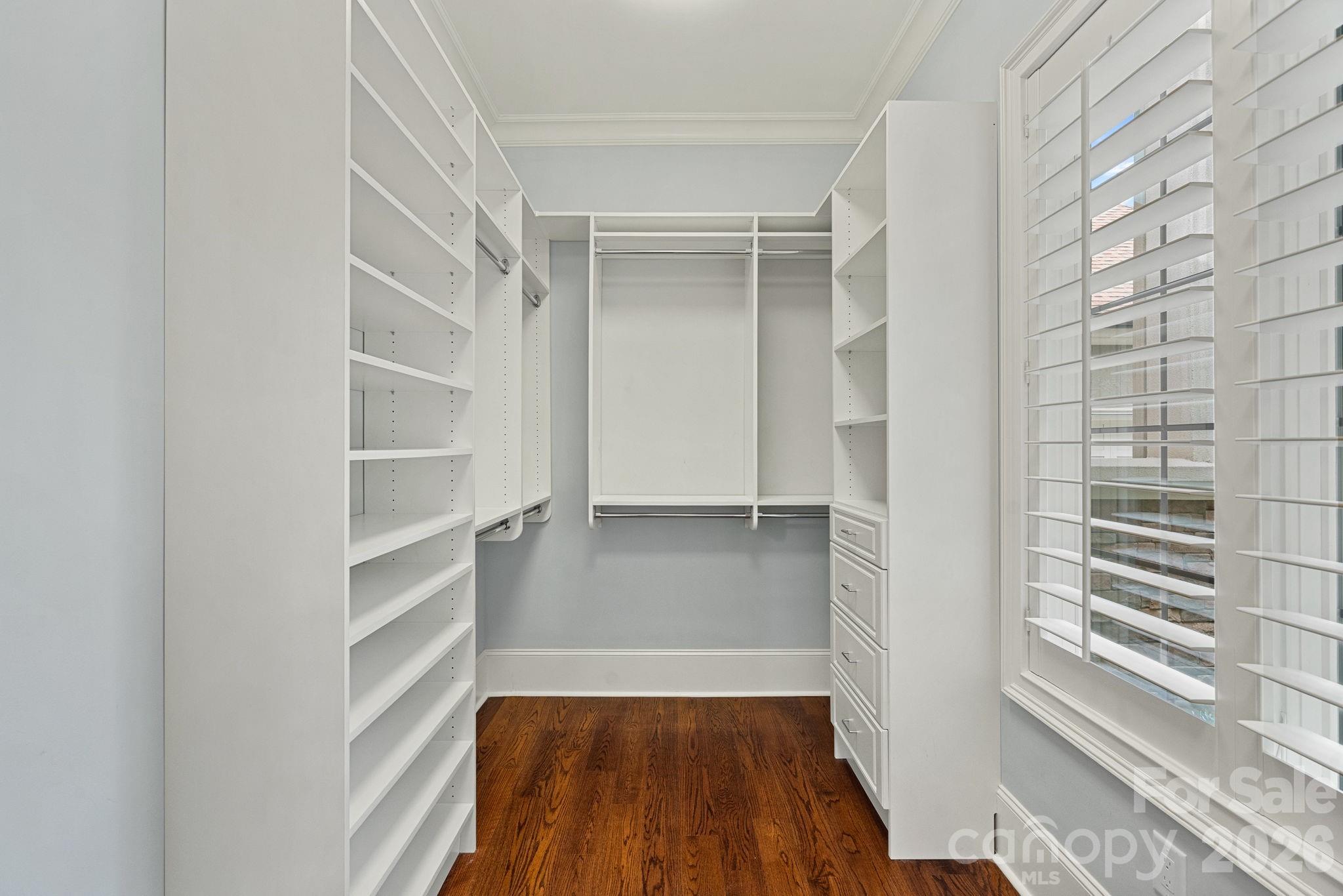 3225 Lake Pointe Drive — Belmont