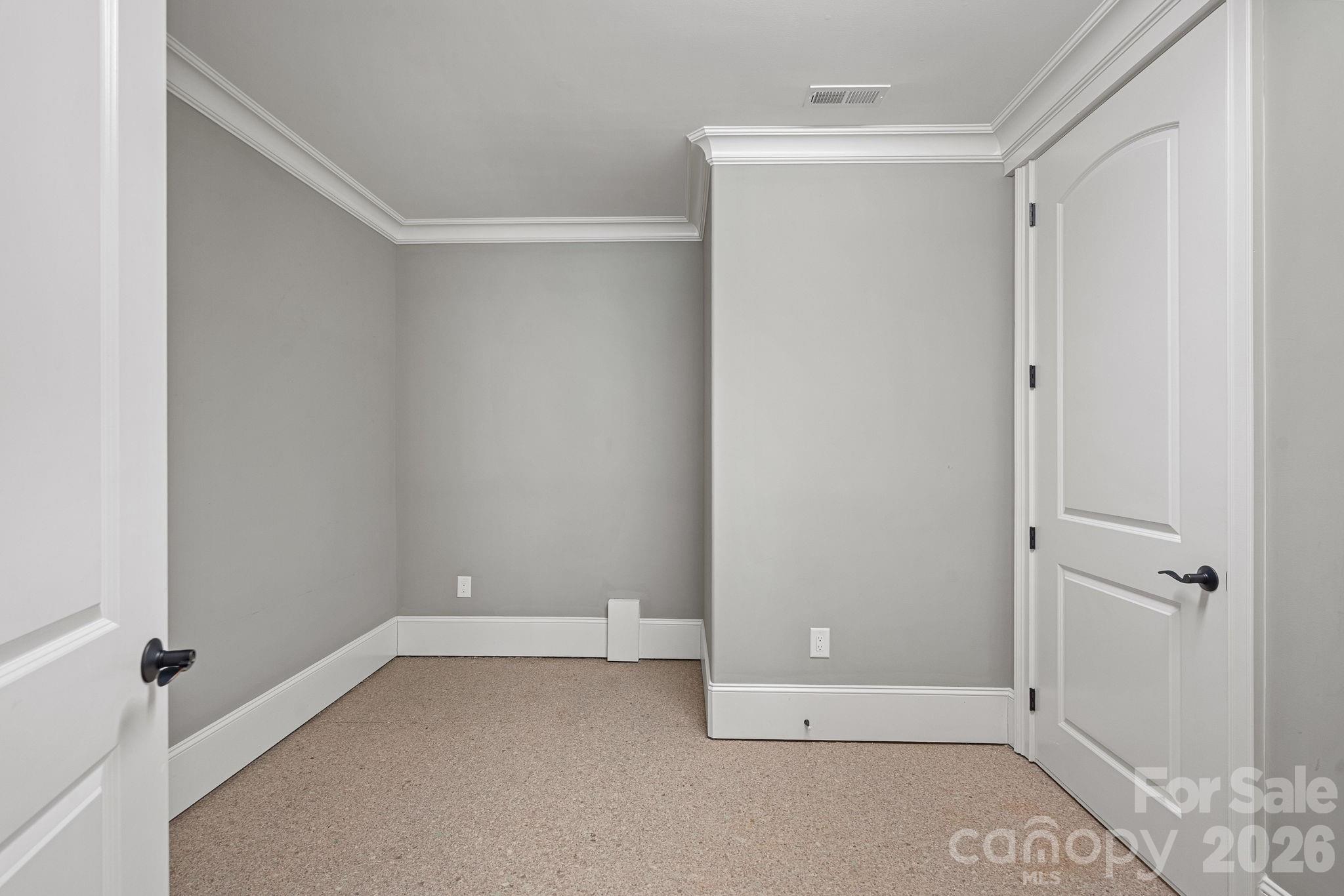 3225 Lake Pointe Drive — Belmont