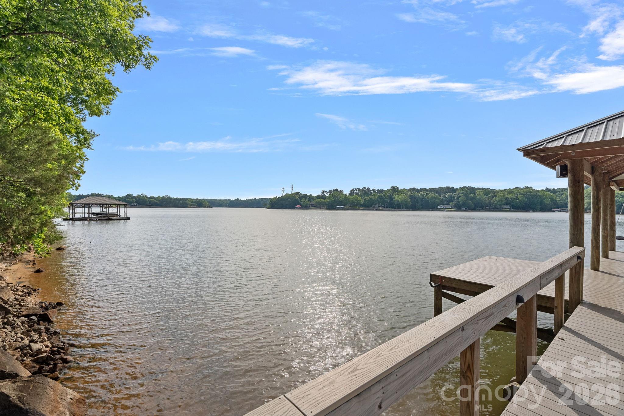 3225 Lake Pointe Drive — Belmont