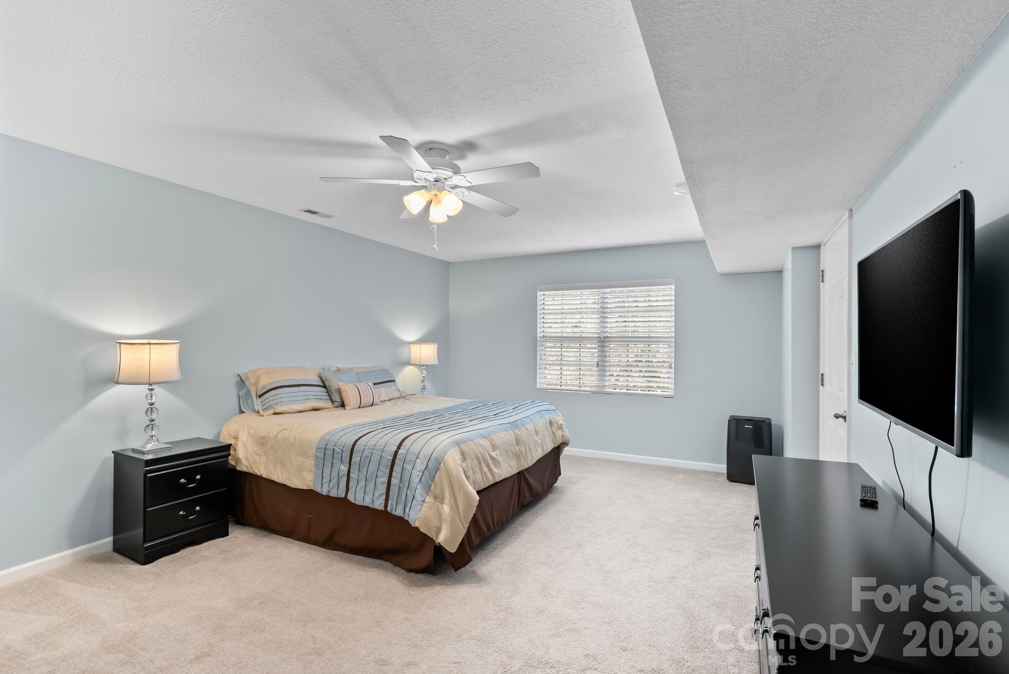 100 Thistle Knoll Court — Asheville