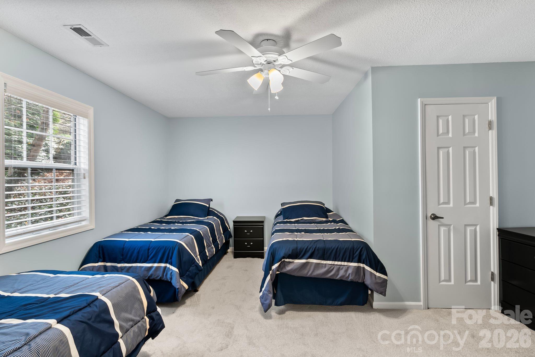 100 Thistle Knoll Court — Asheville