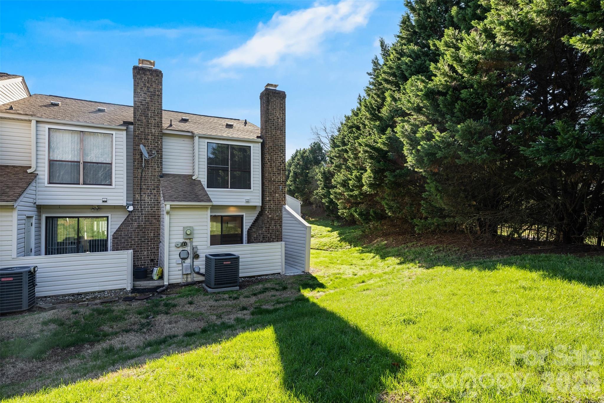 11020 Carmel Crossing Road — Charlotte