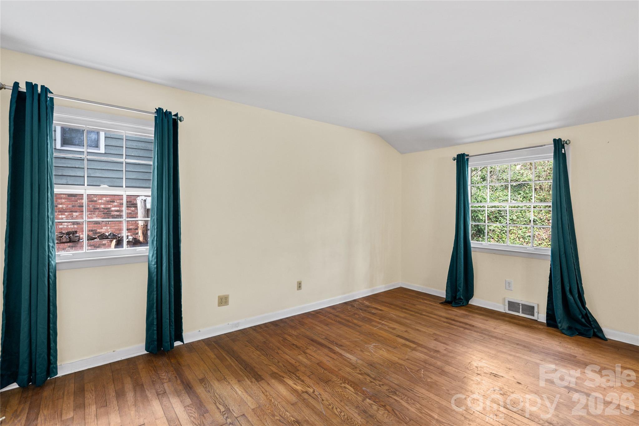 1 Clearbrook Road — Asheville