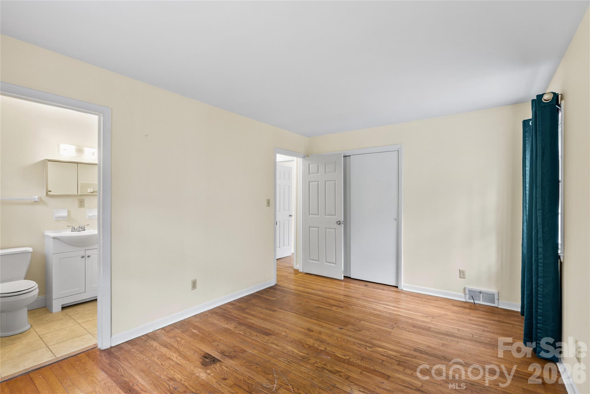 1 Clearbrook Road — Asheville