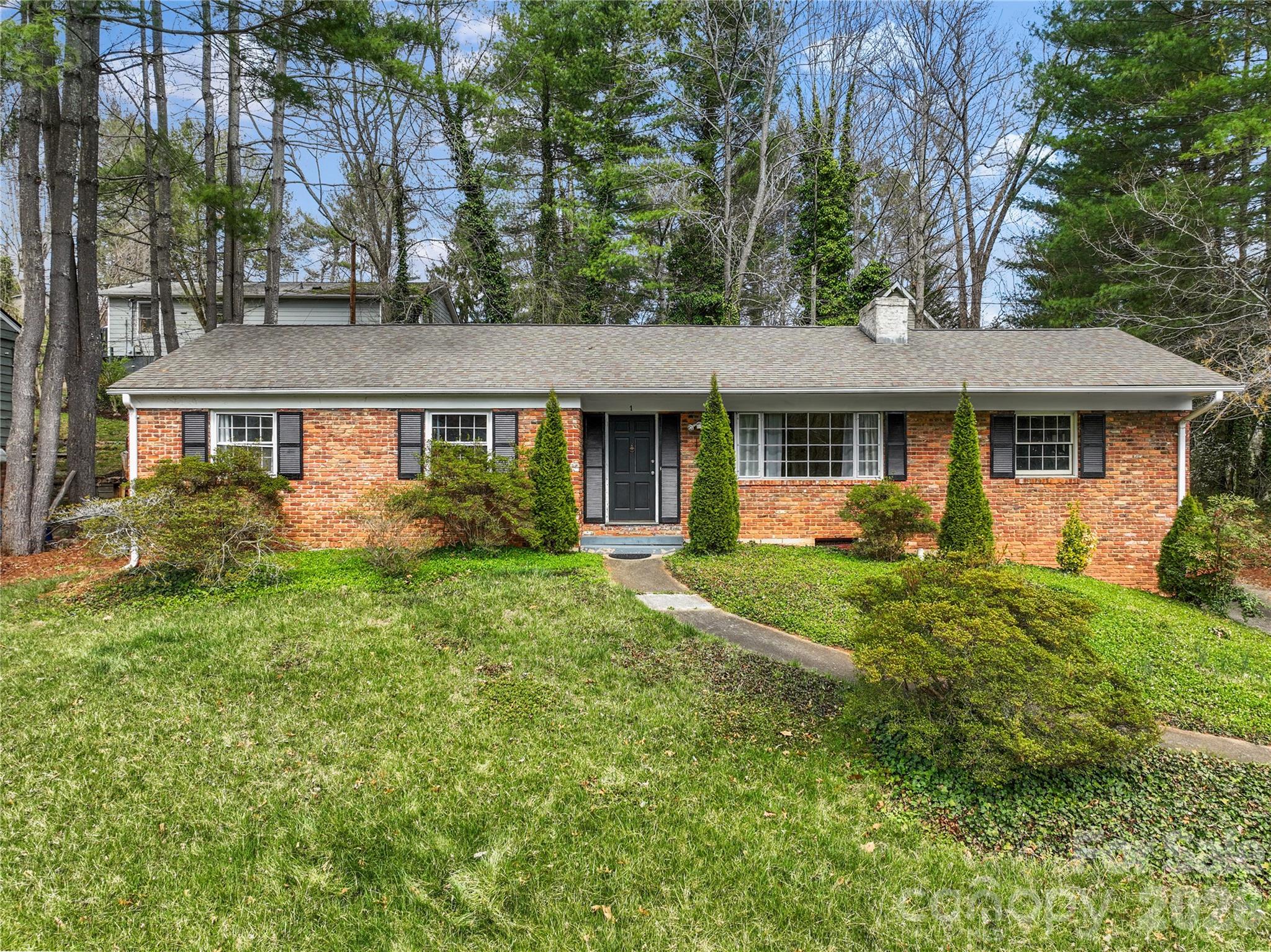 1 Clearbrook Road — Asheville