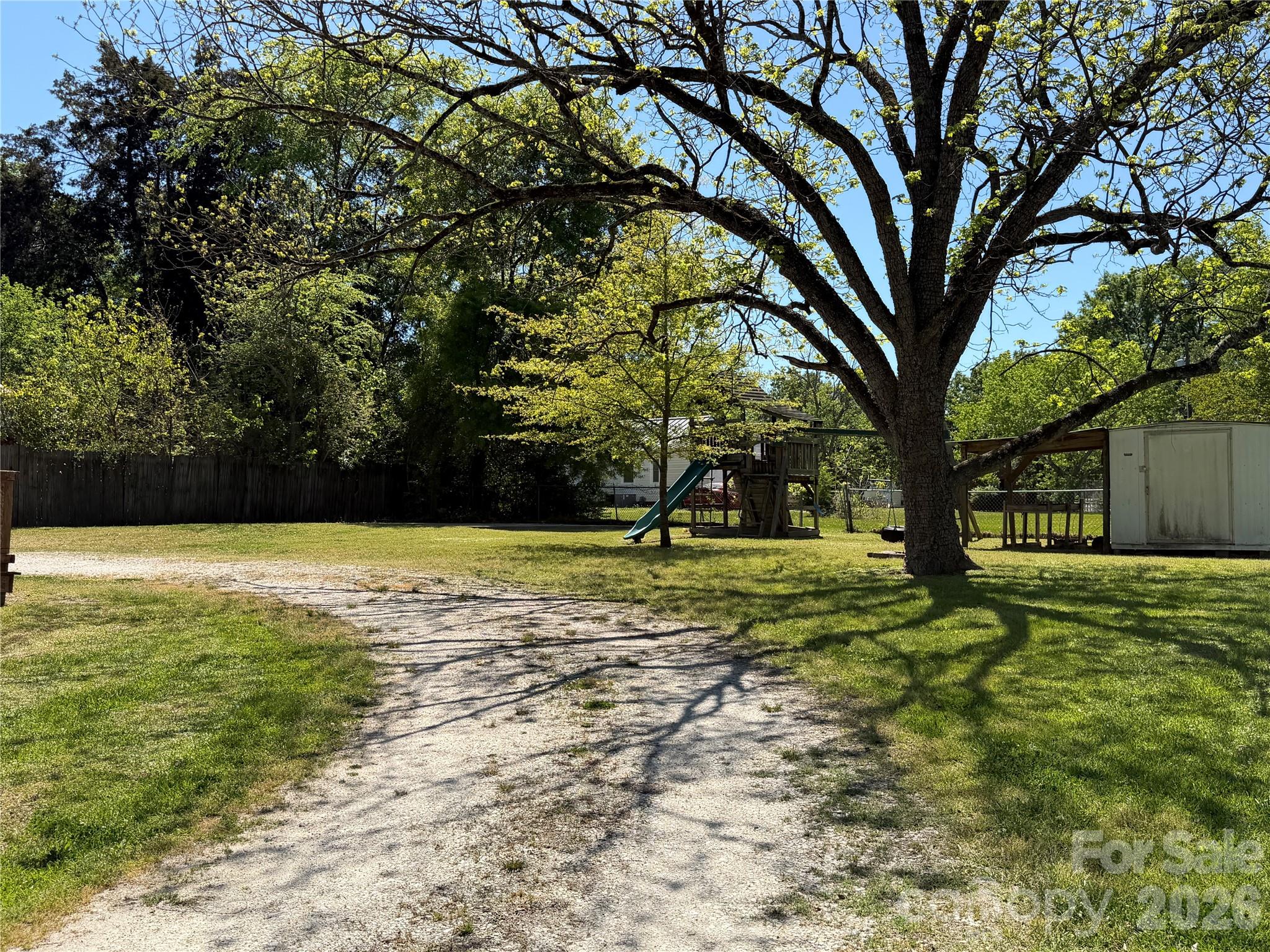 612 Ballard Street — Chester