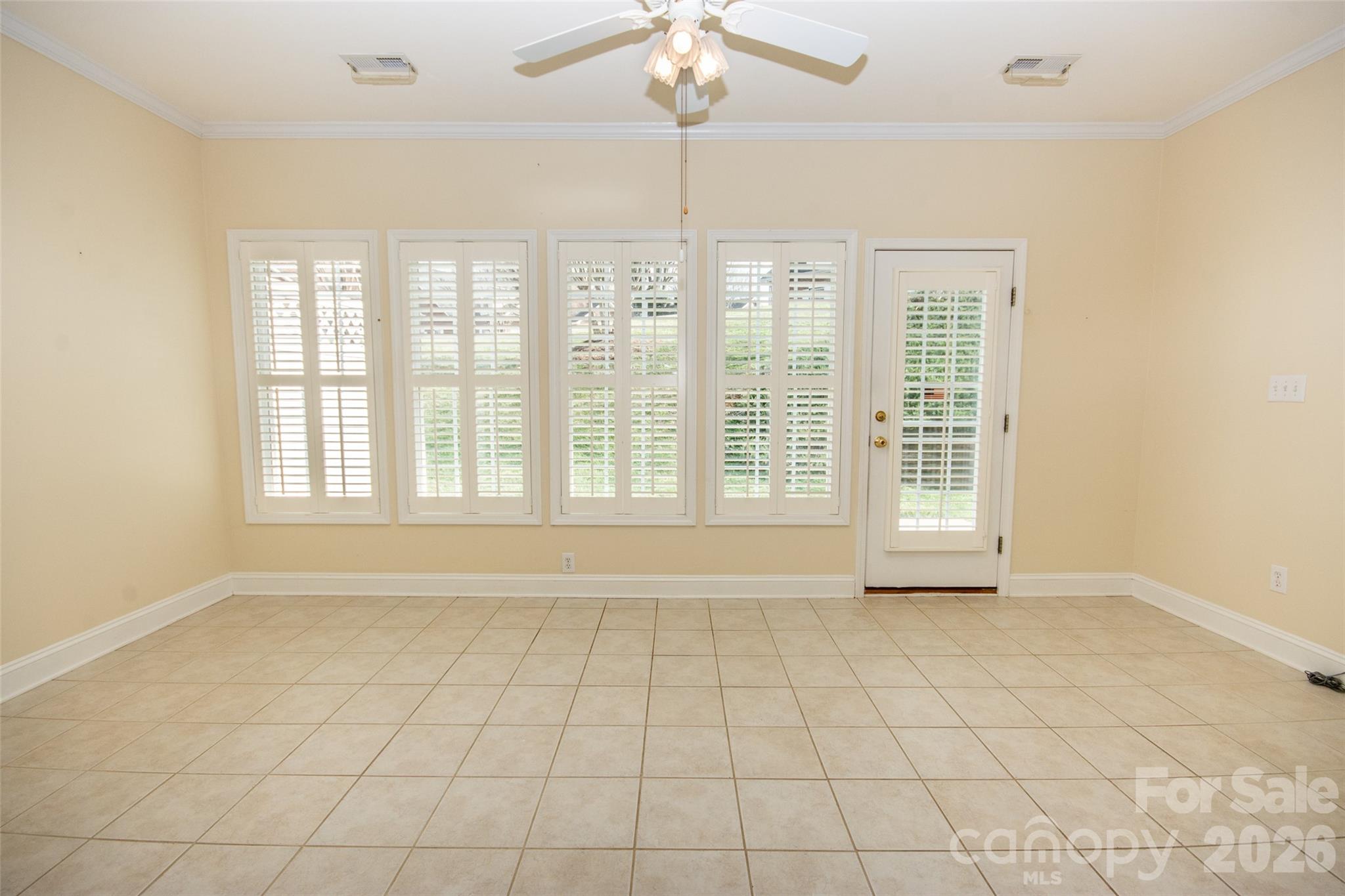 1365 Royalty Circle — Statesville