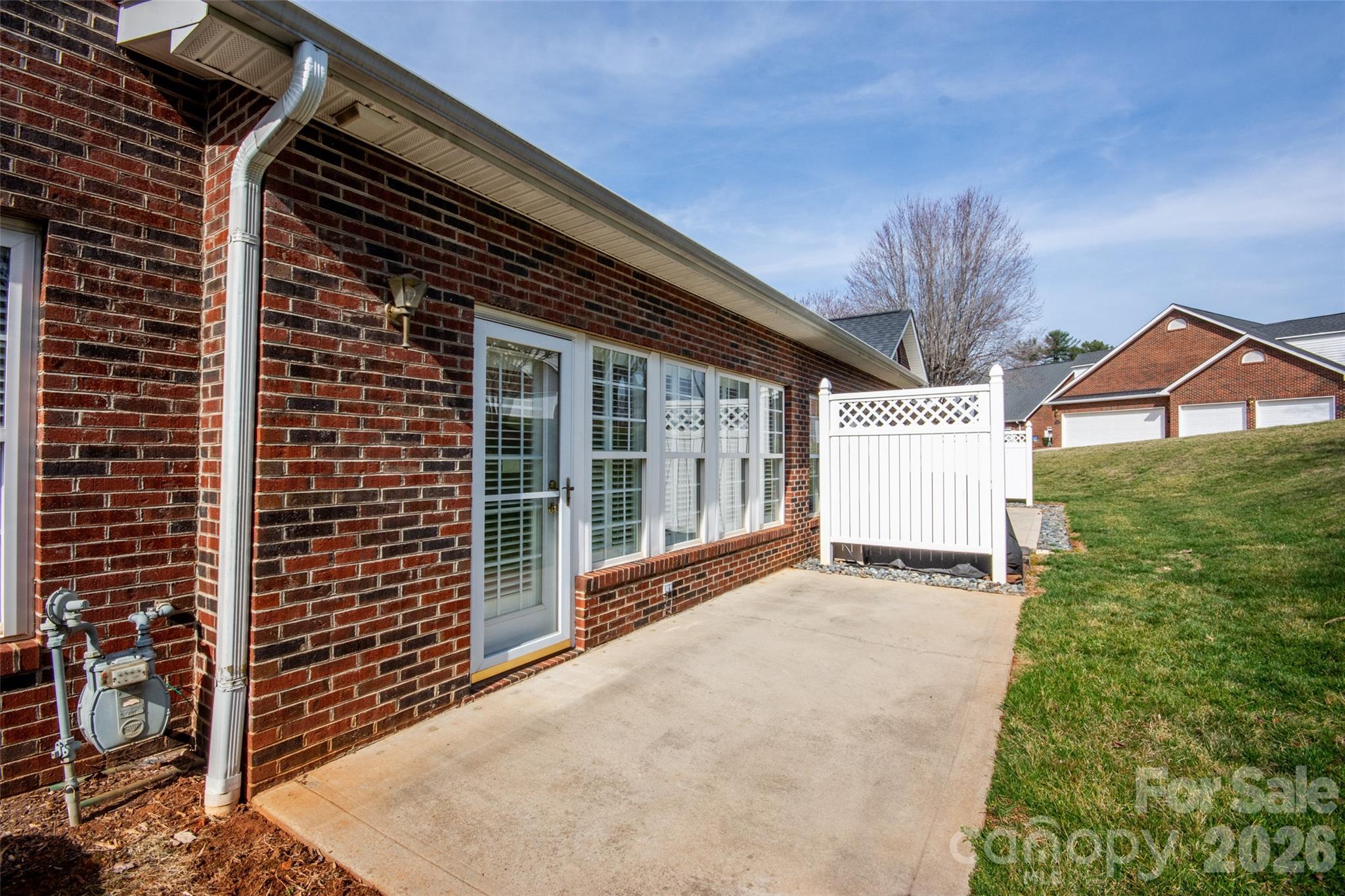 1365 Royalty Circle — Statesville