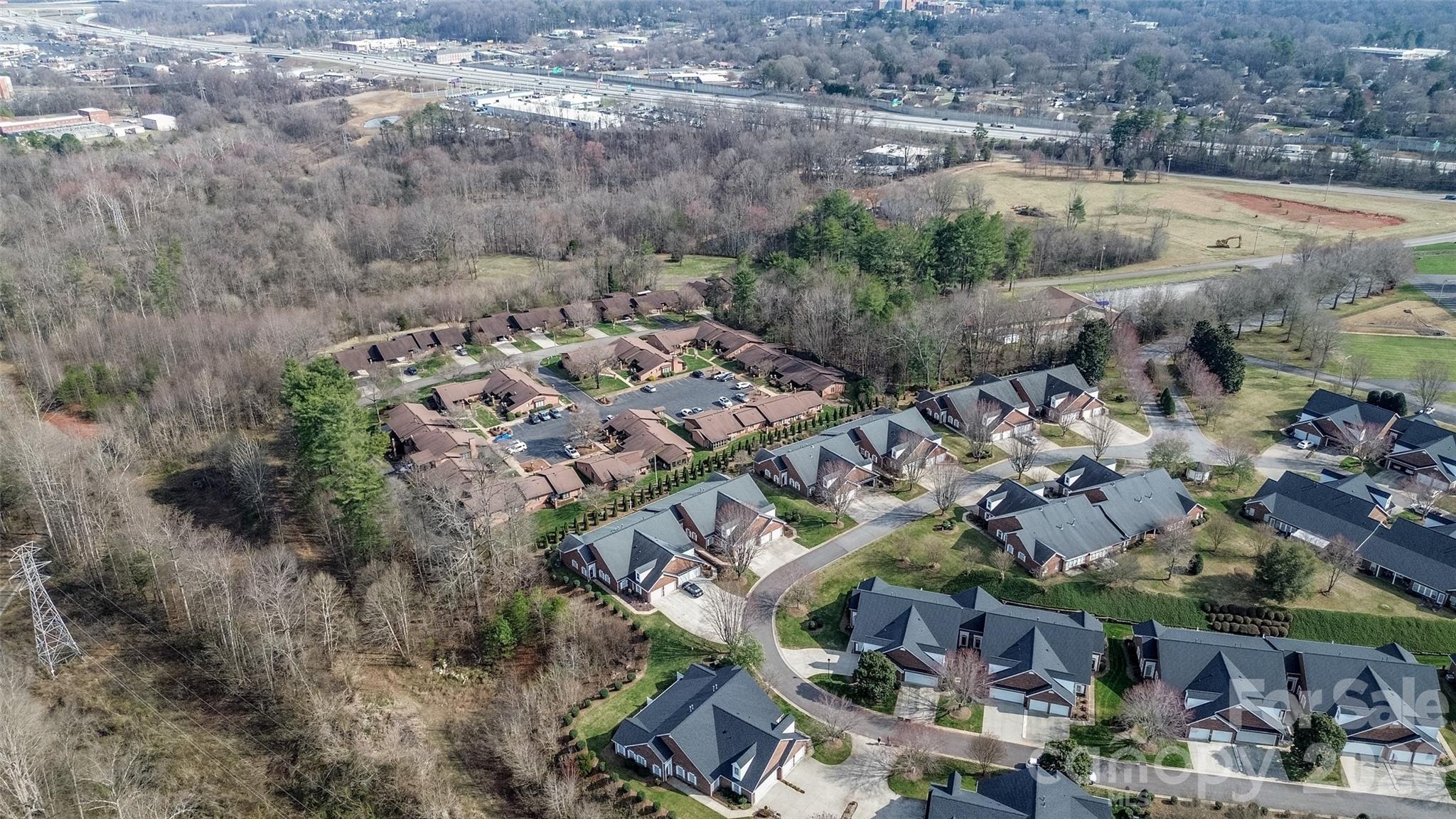 1365 Royalty Circle — Statesville