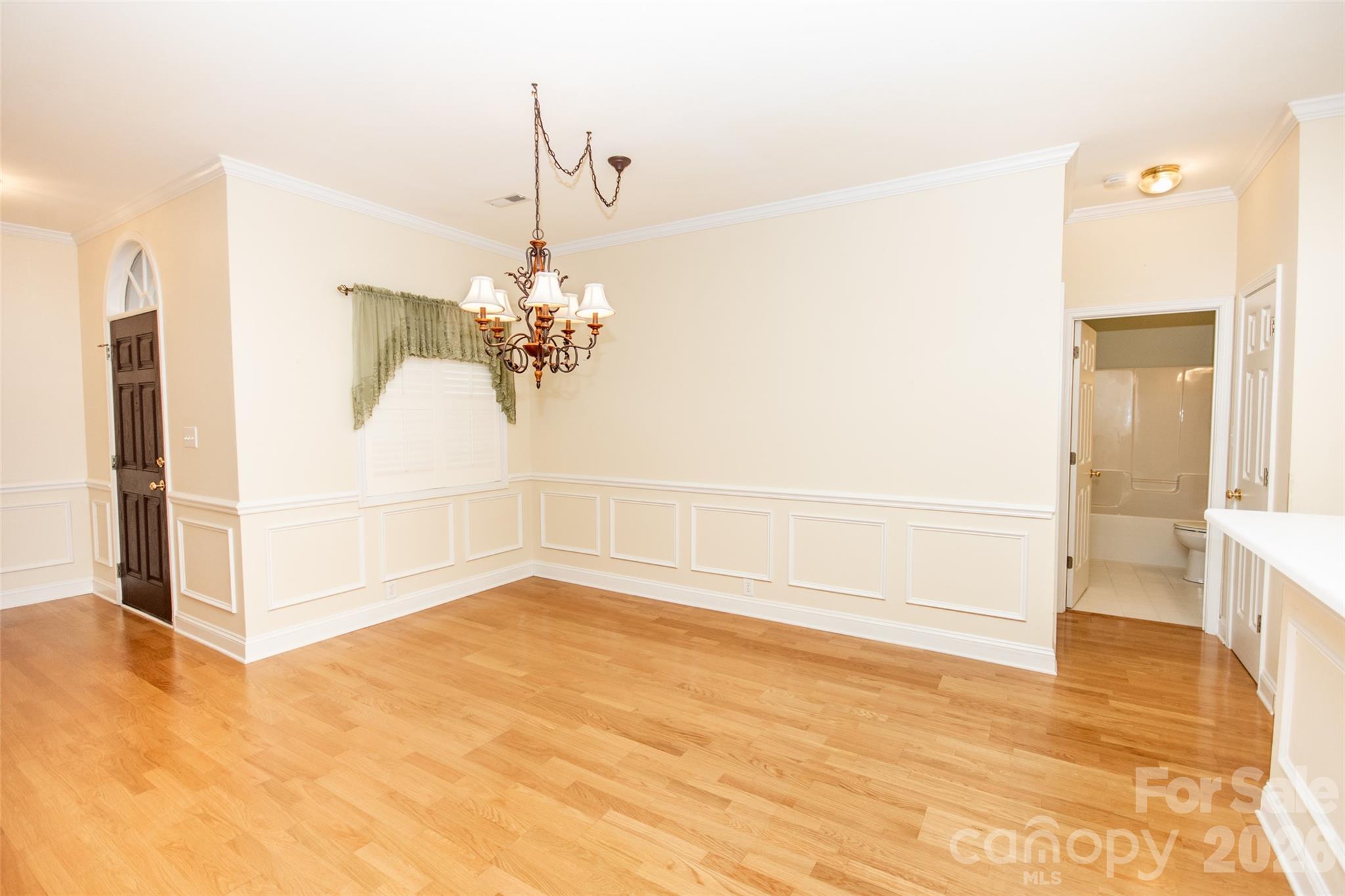 1365 Royalty Circle — Statesville