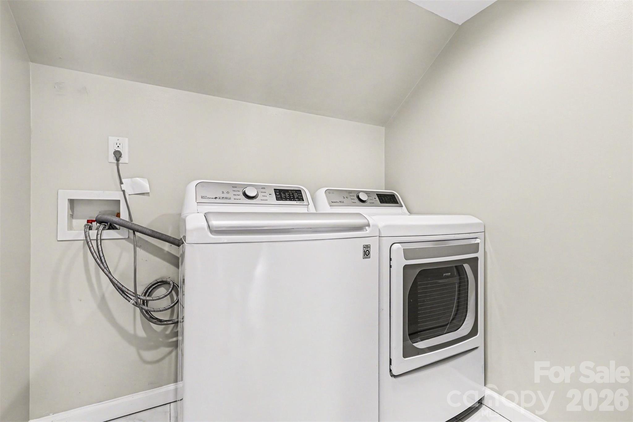 4600 Bournewood Lane — Charlotte