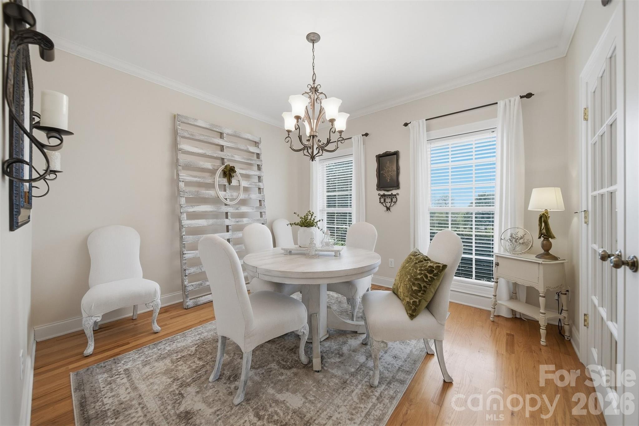 2716 Charleston Court — Claremont