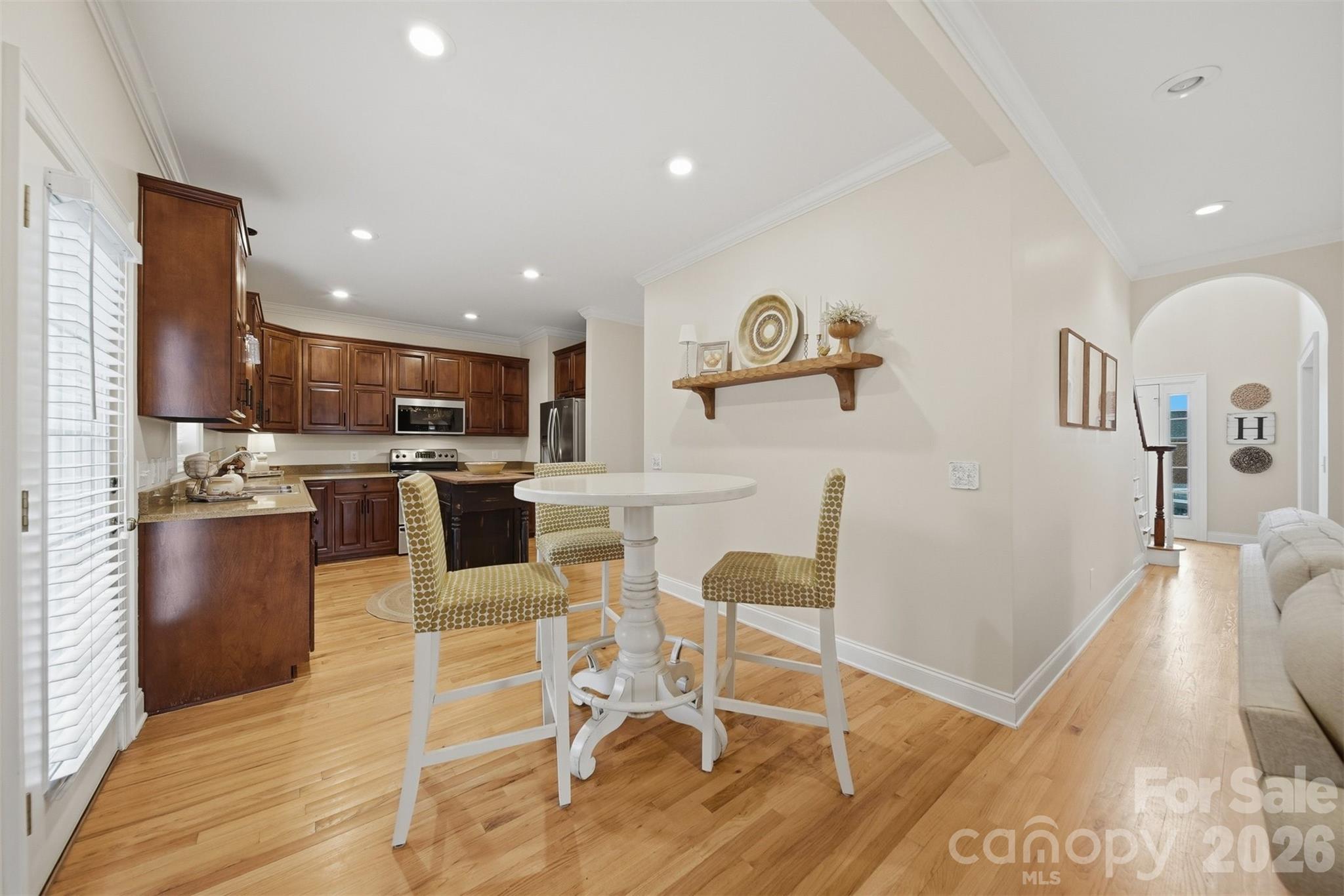 2716 Charleston Court — Claremont