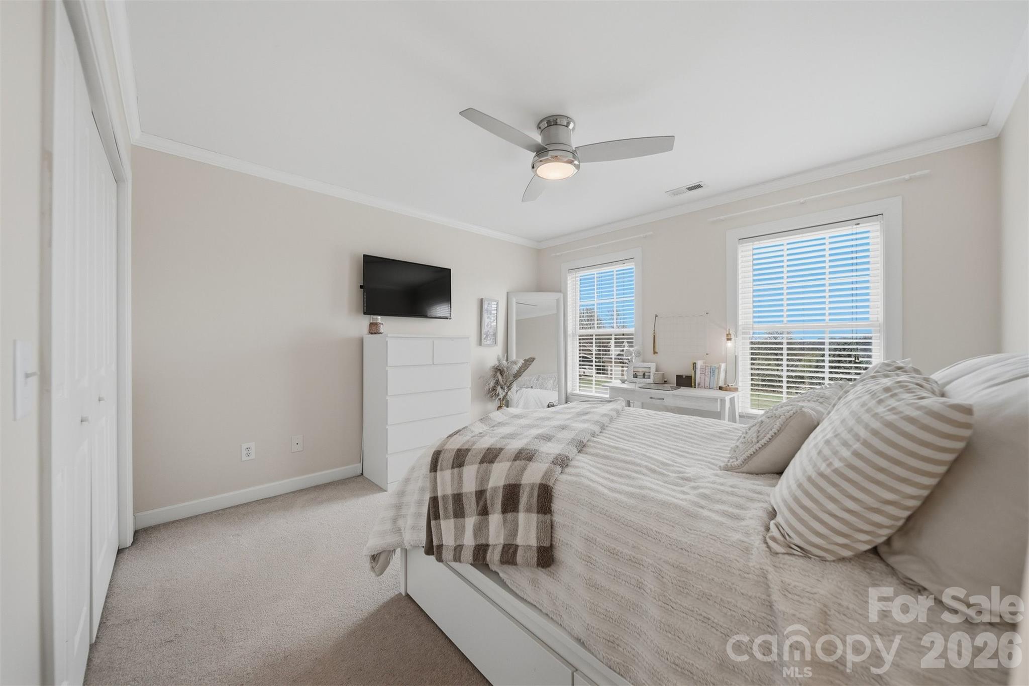 2716 Charleston Court — Claremont