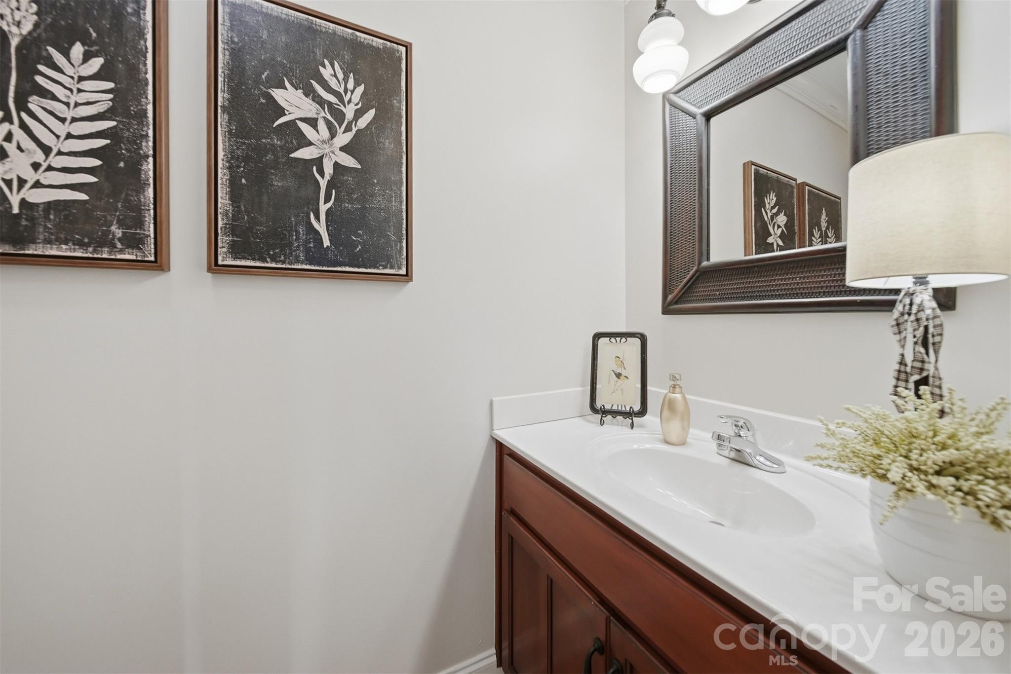 2716 Charleston Court — Claremont