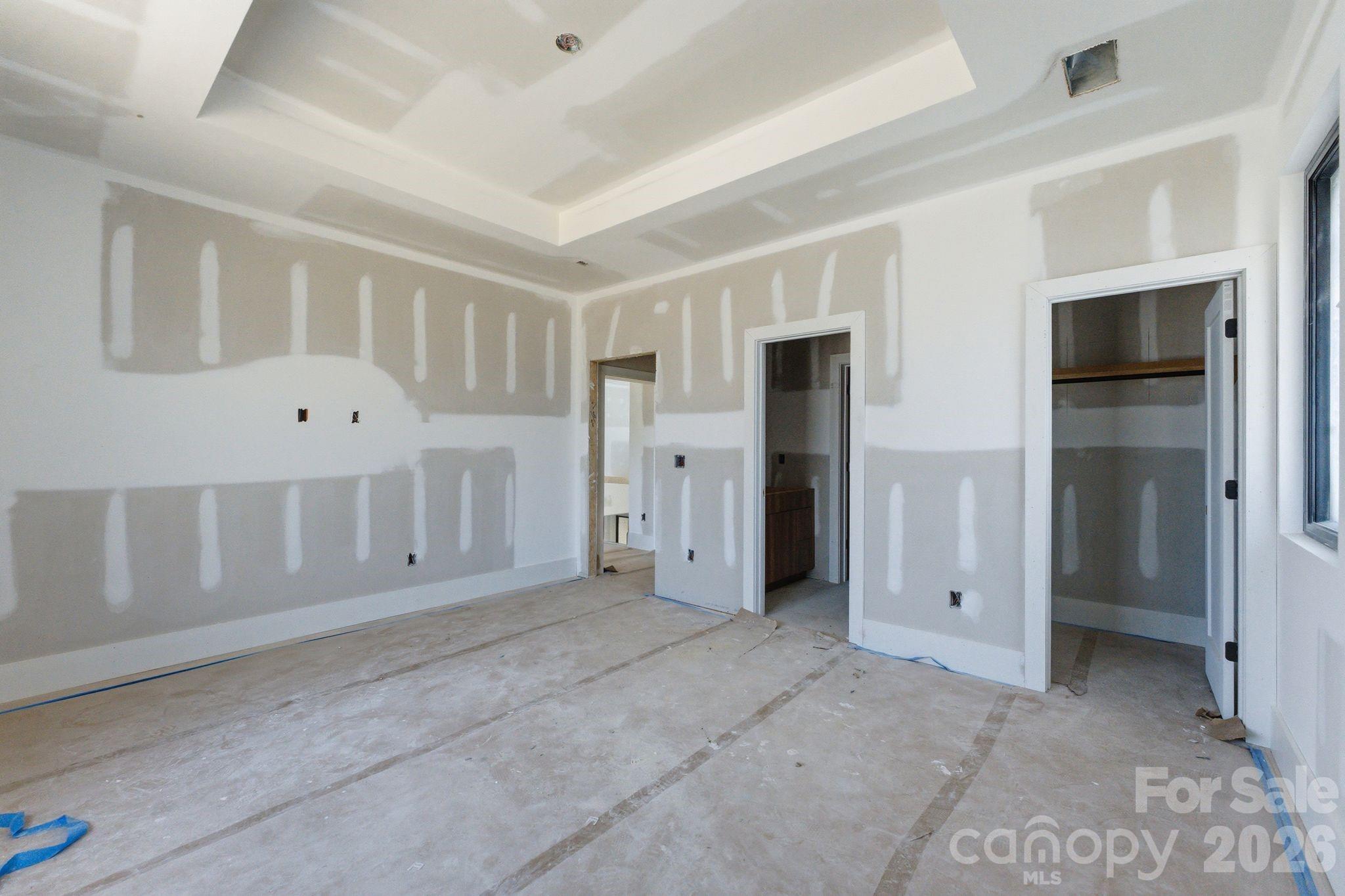 1427 N Sharon Amity Road — Charlotte