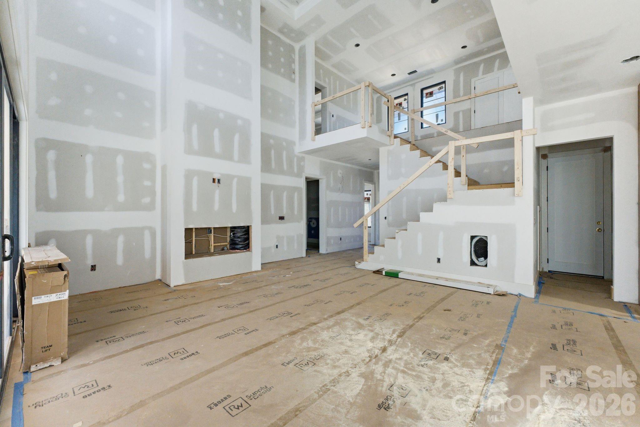 1427 N Sharon Amity Road — Charlotte