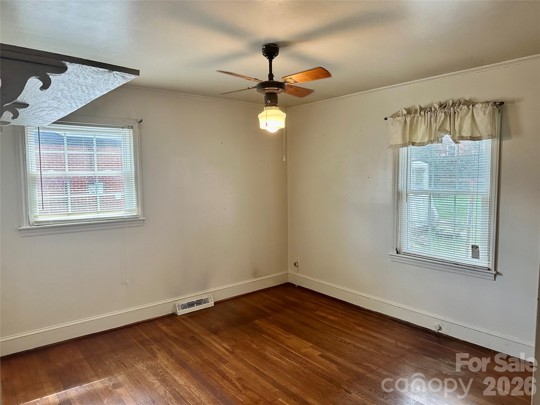 1435 Dean Street — Charlotte