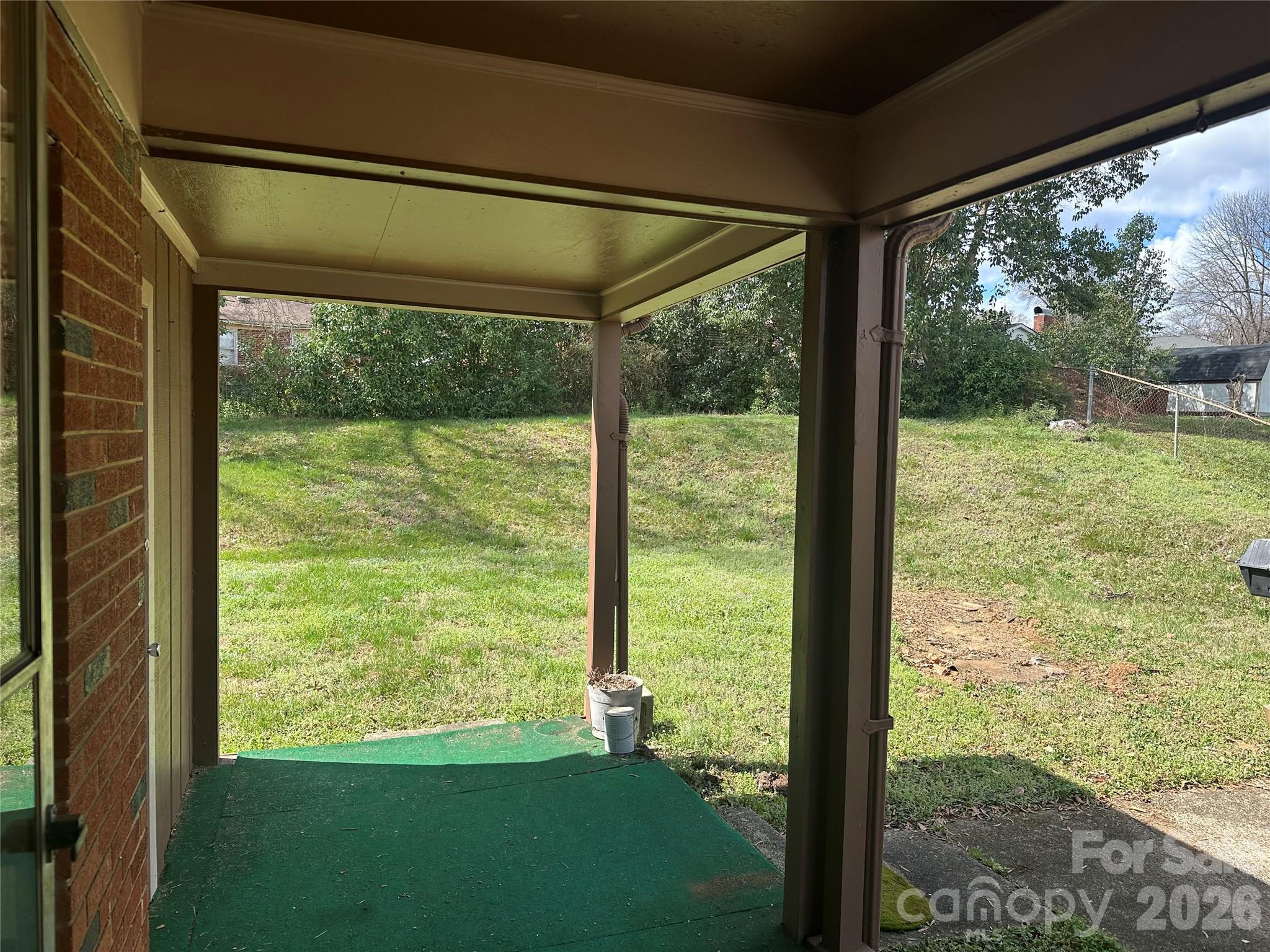 1435 Dean Street — Charlotte