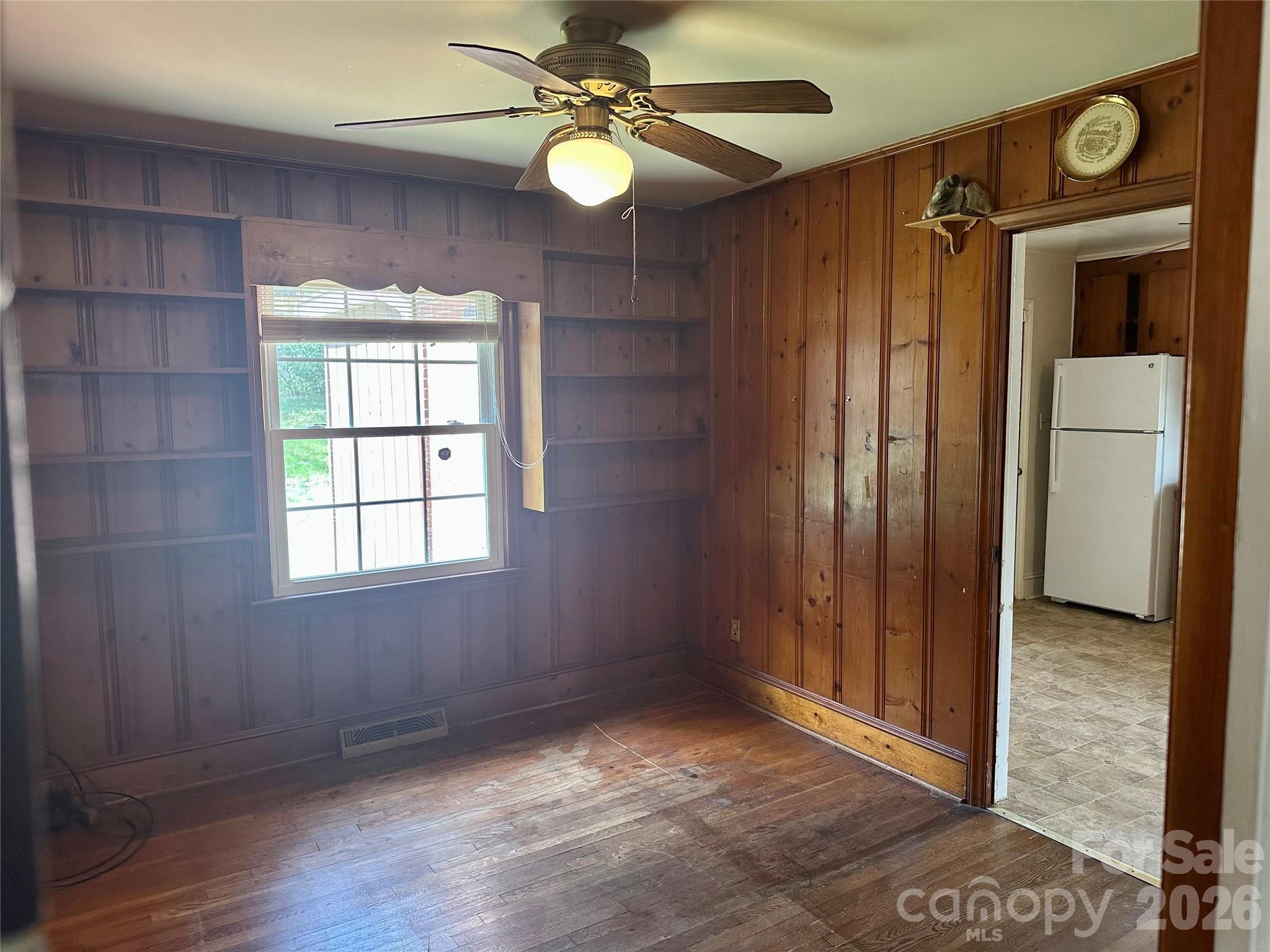 1435 Dean Street — Charlotte