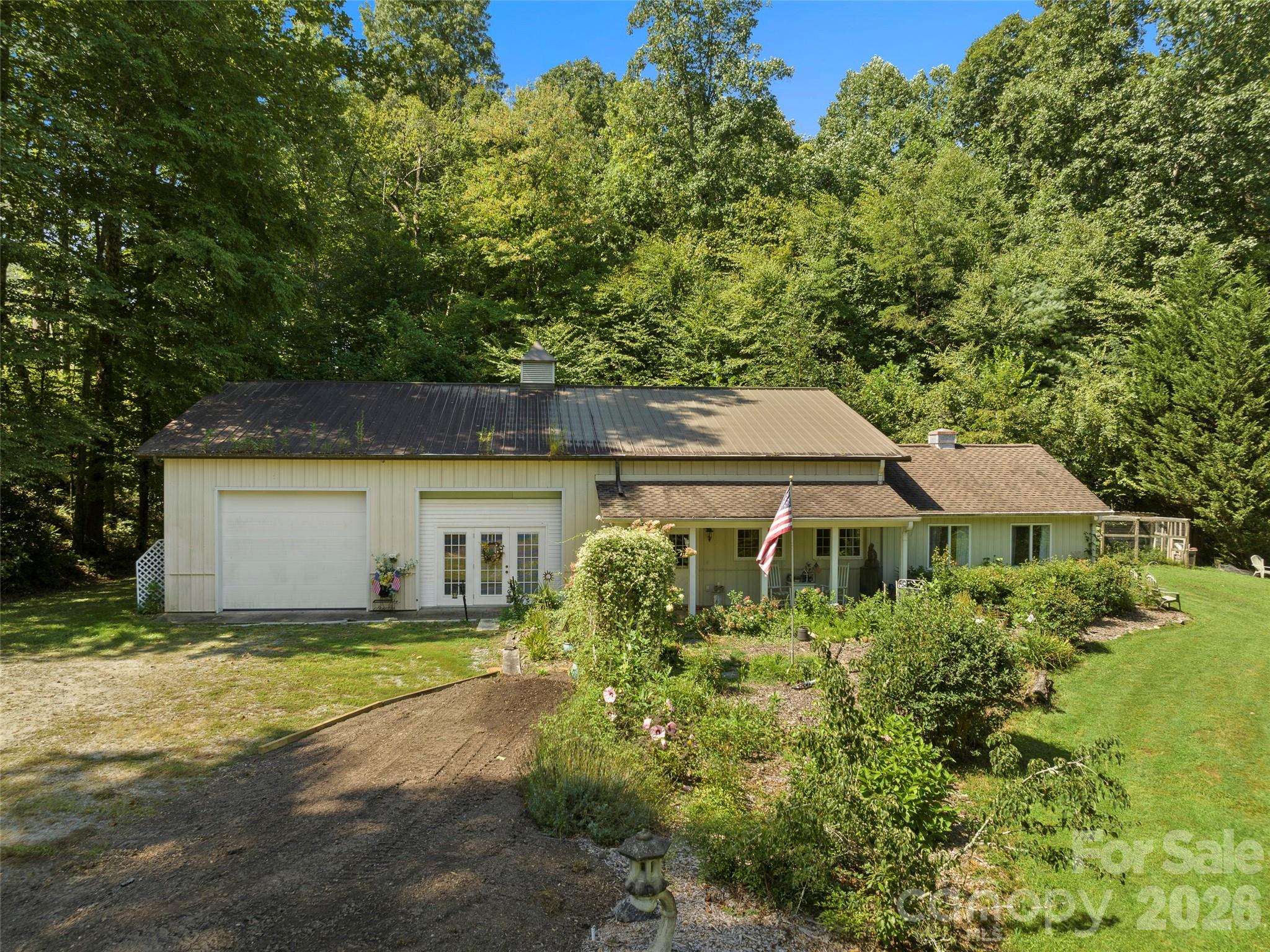 4901 Brevard Road — Horse Shoe