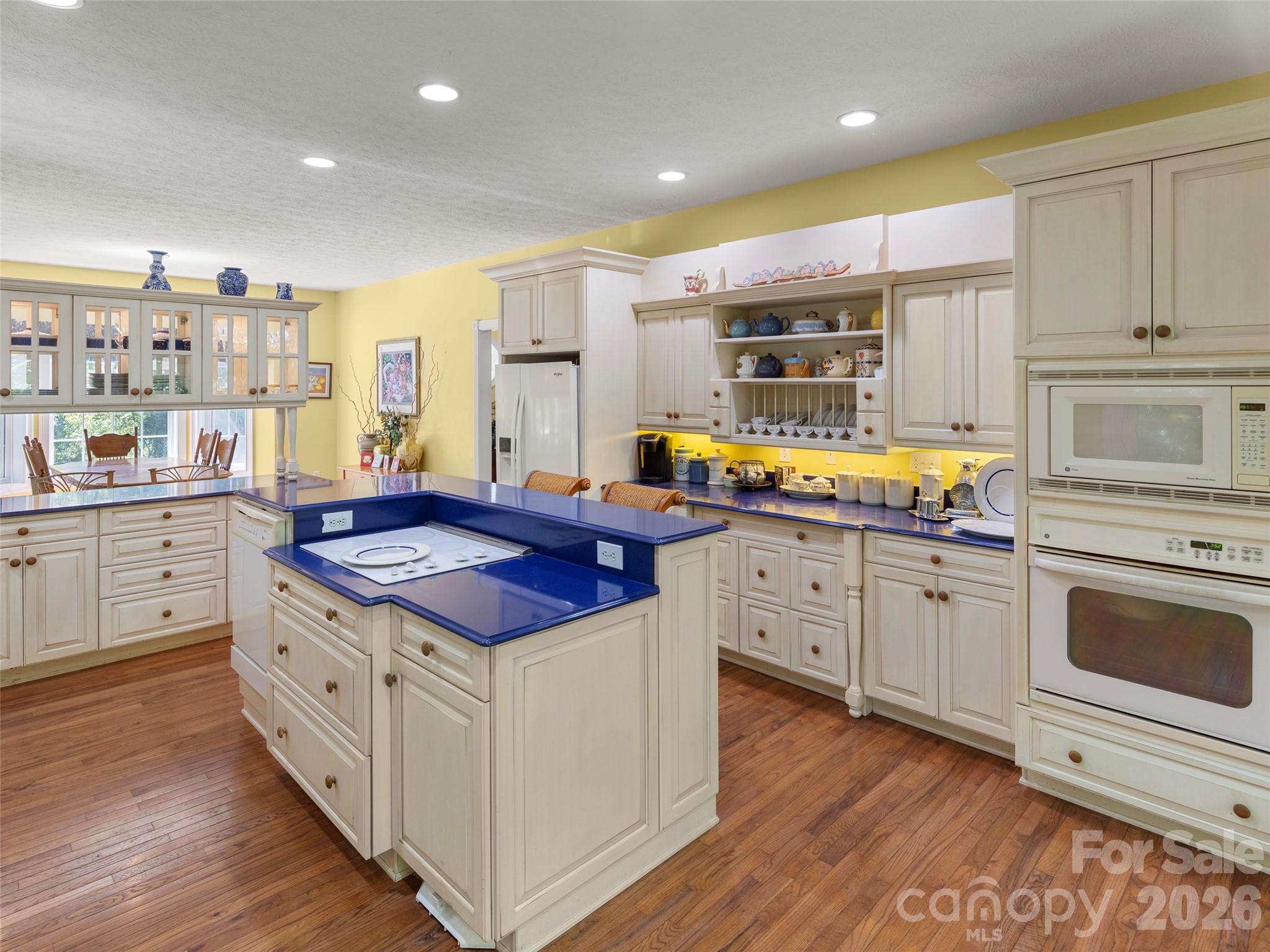 4901 Brevard Road — Horse Shoe