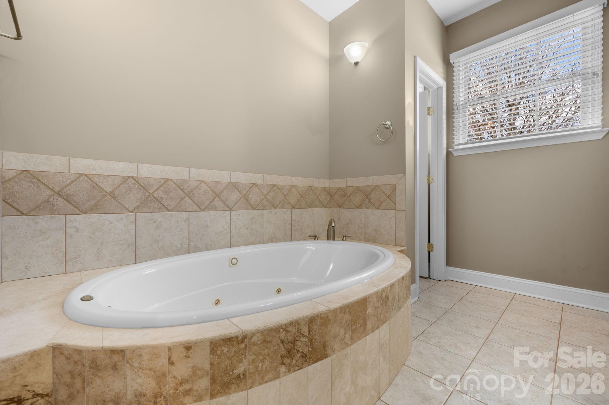 215 Browning Drive — Taylorsville