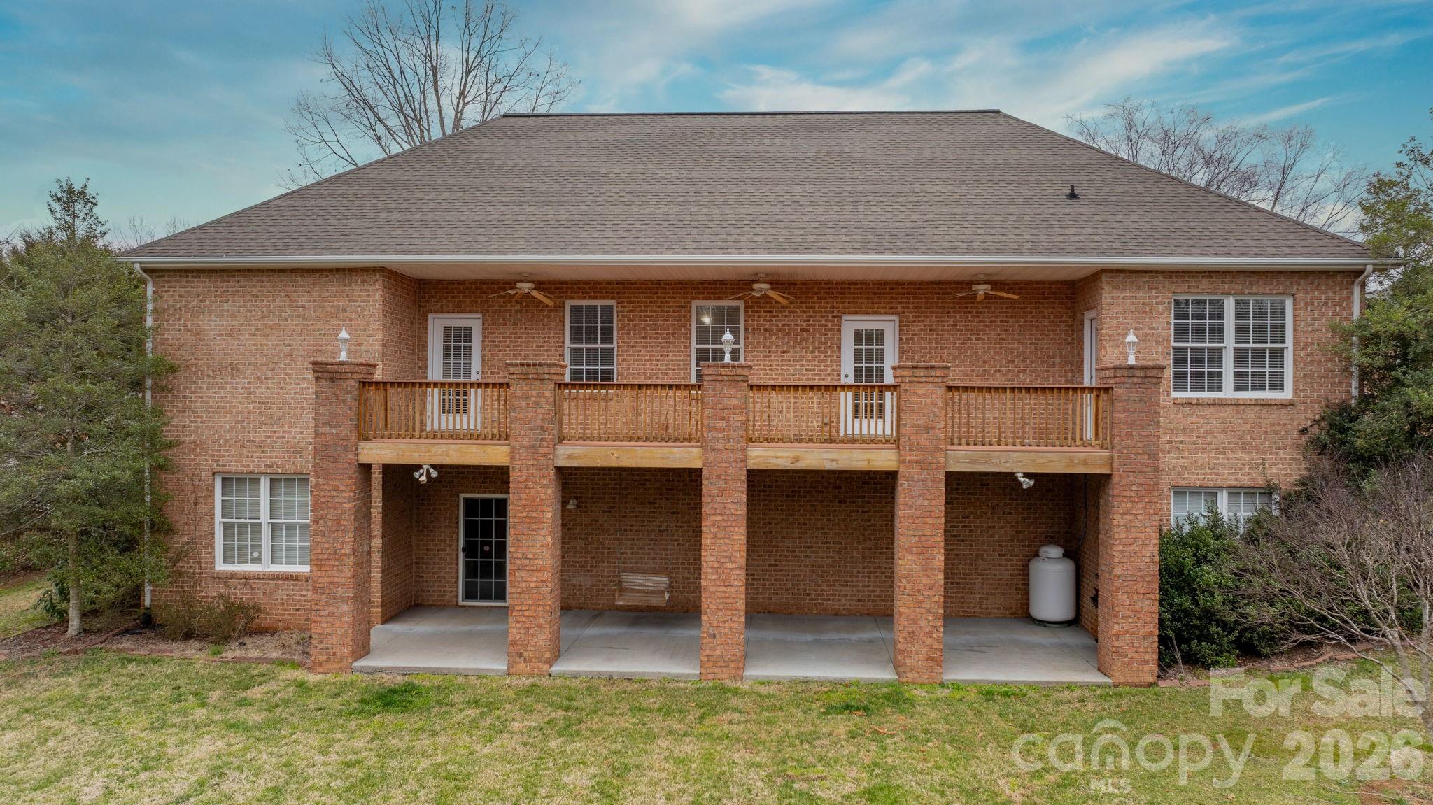 215 Browning Drive — Taylorsville