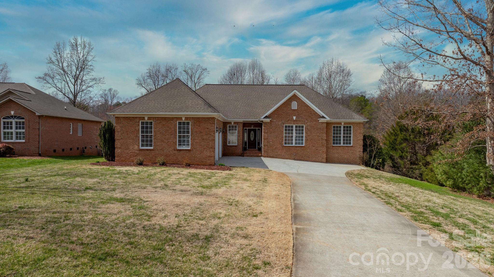 215 Browning Drive — Taylorsville