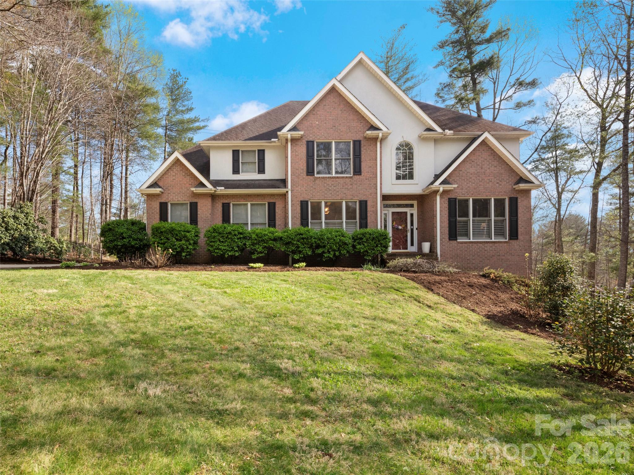 10 Dunnwoody Court — Arden