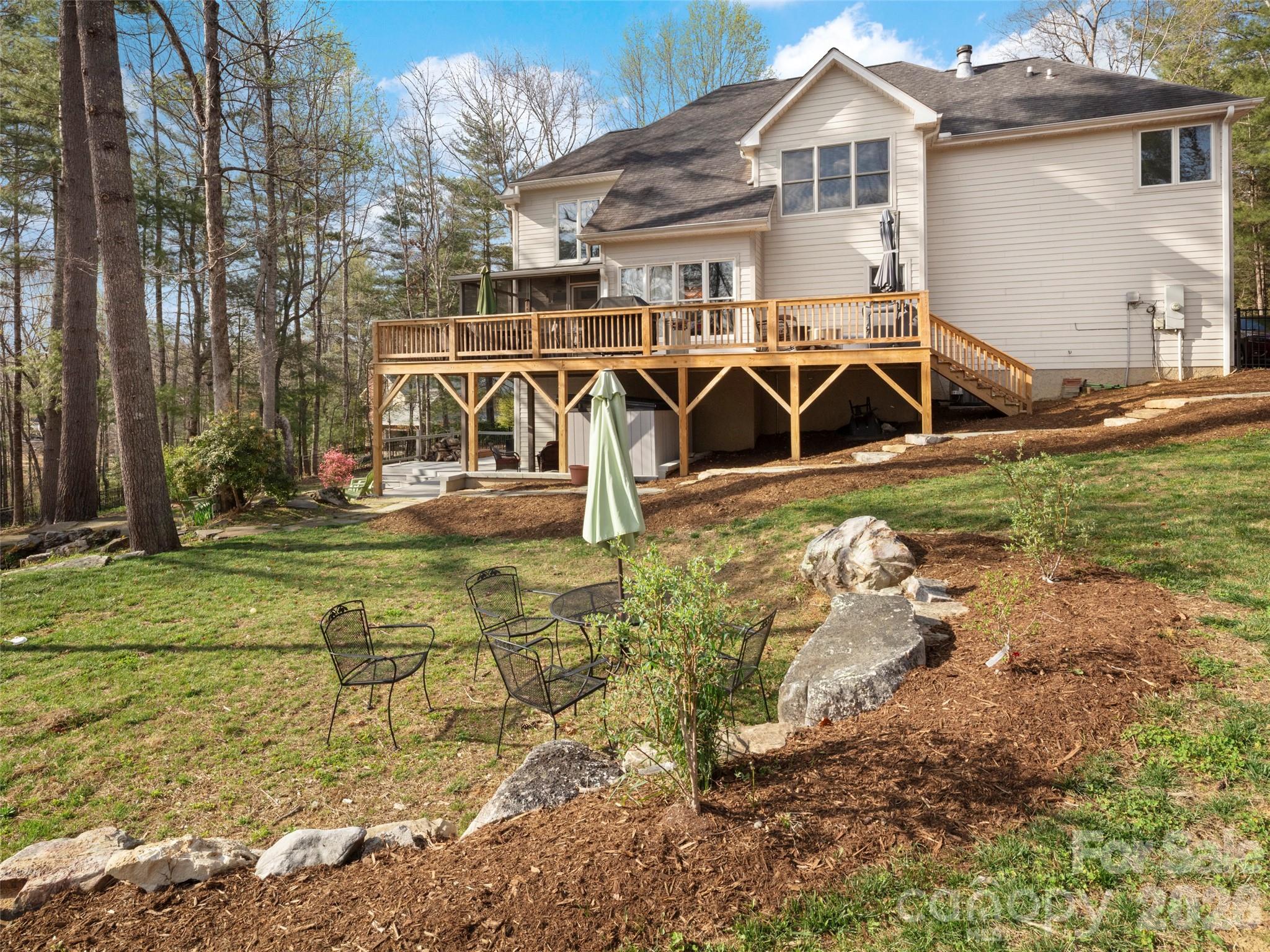 10 Dunnwoody Court — Arden