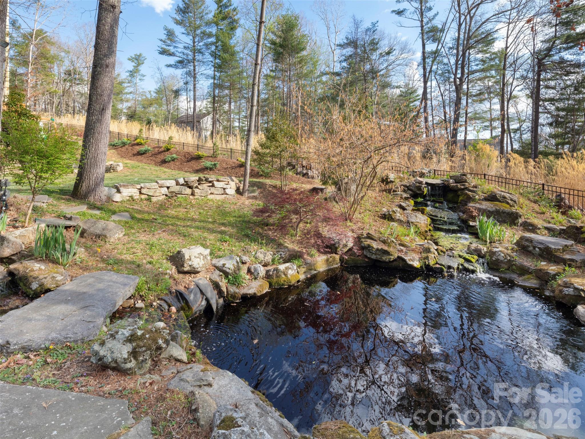 10 Dunnwoody Court — Arden